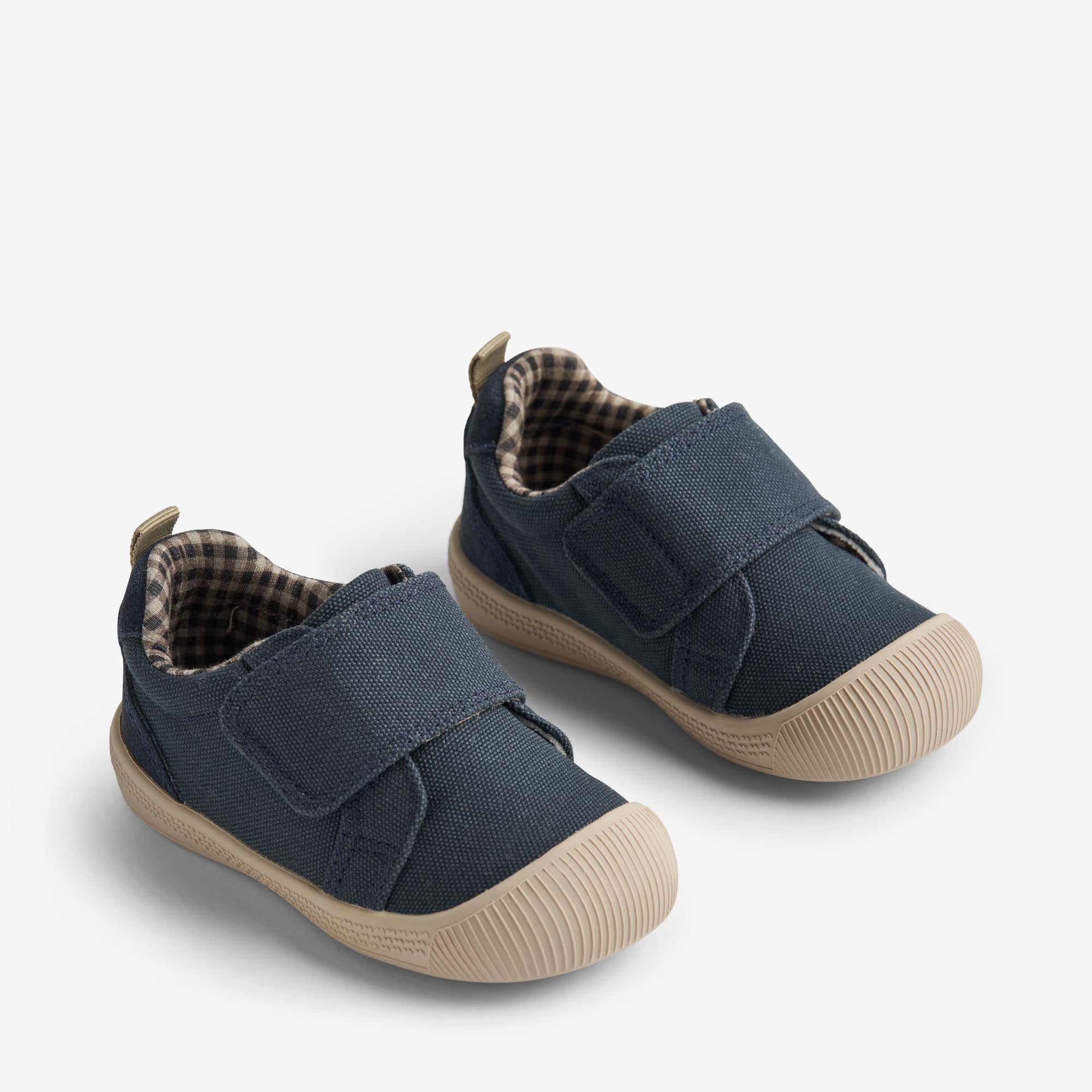 wheat-kei-prewalker-navy-barfu-canvas-kleinkind image 1
