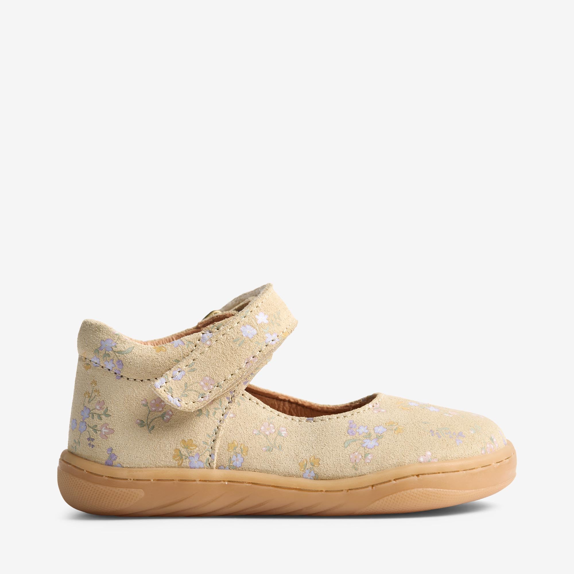 wheat-silya-ballerina-barely-apricot-flowers-leder image 3