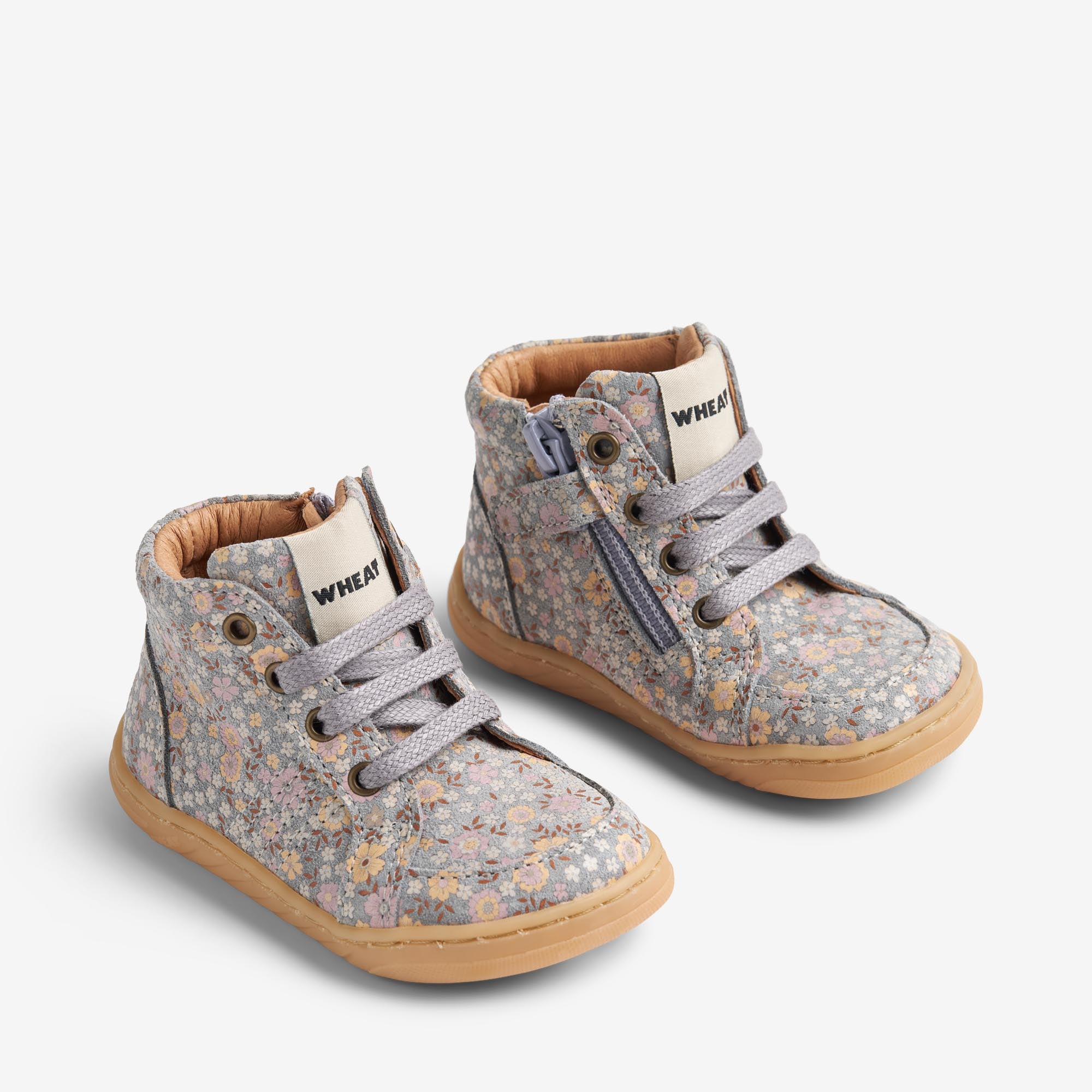 wheat-malia-barefoot-prewalker-blue-flowers-wildleder image 1