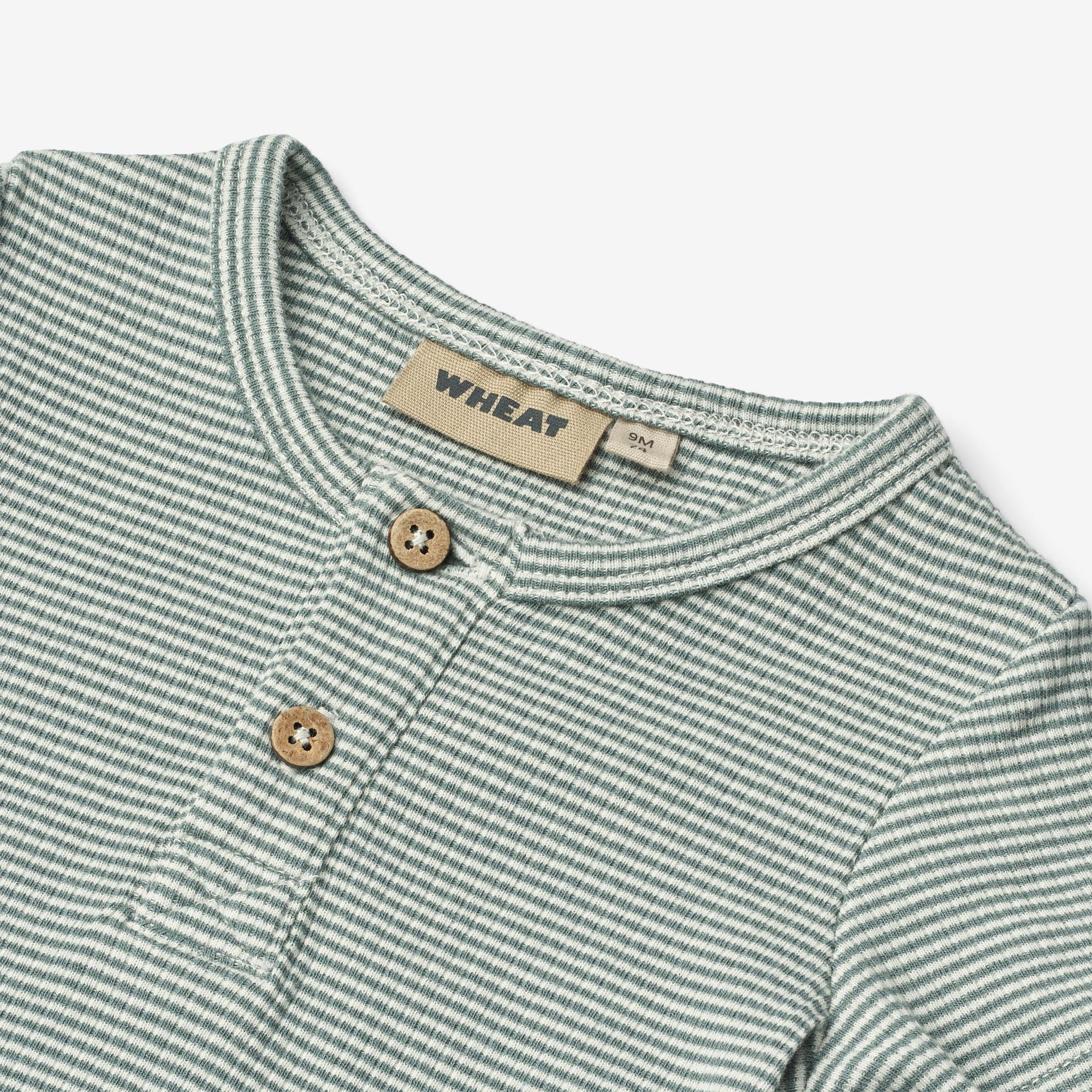 wheat-magnus-body-kurzarm-stormy-sea-stripe-bio-rippe image 3