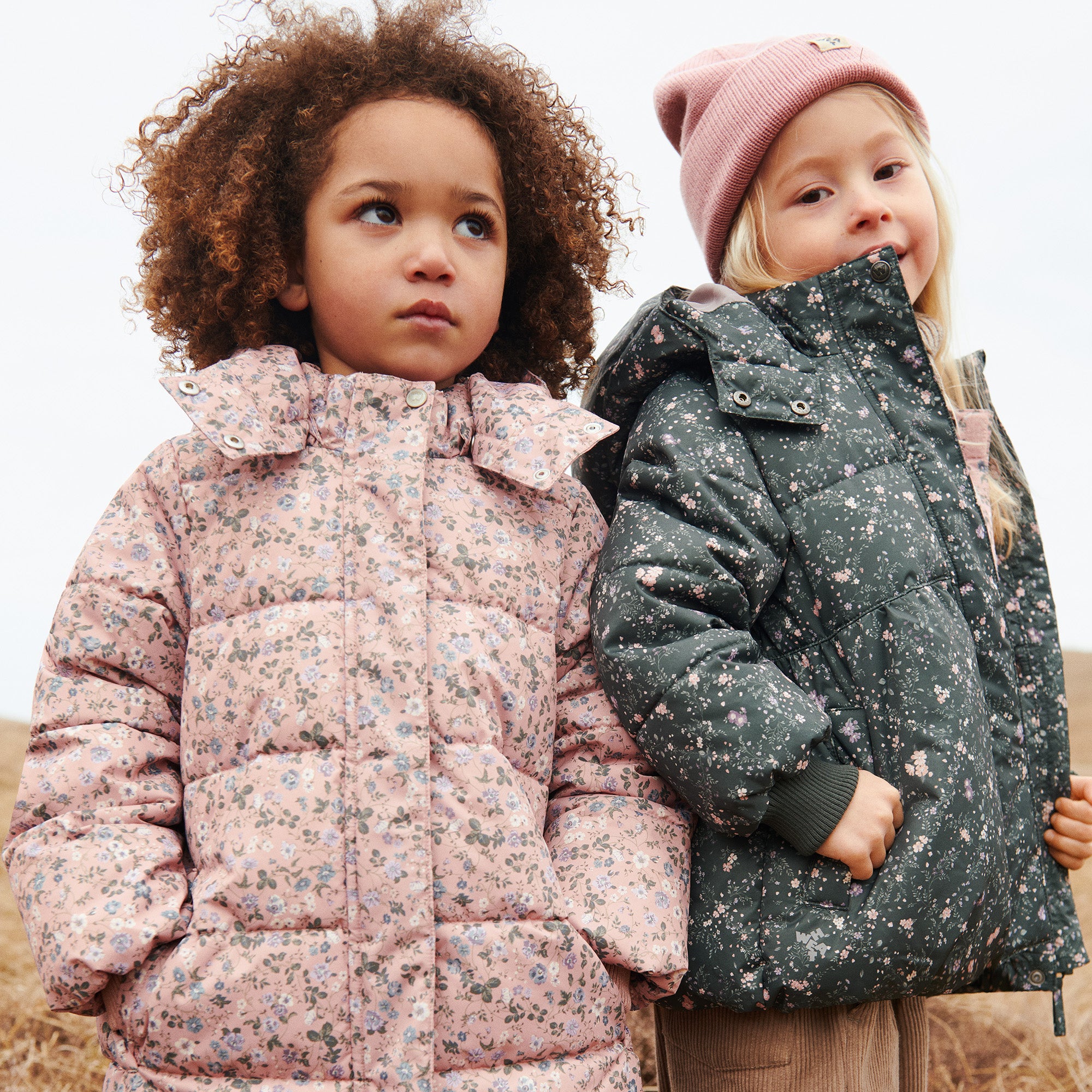 wheat-omalas-beanie-rose-merinowolle-kind image 4