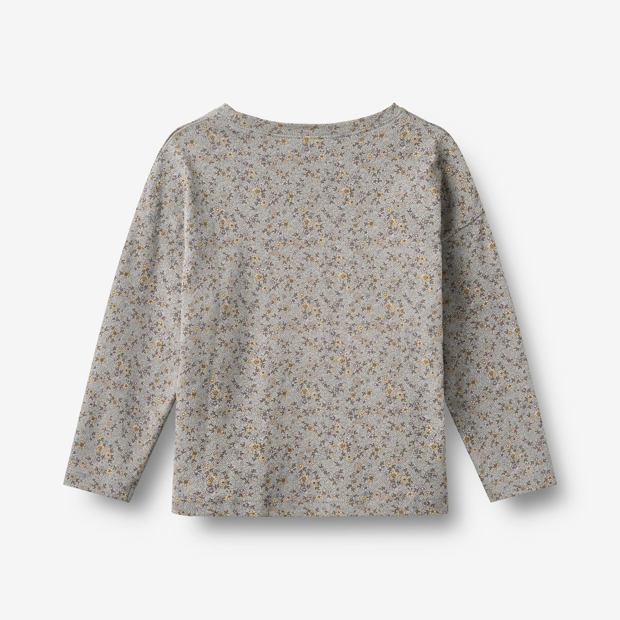 wheat-thilda-t-shirt-langarm-slightly-blue-flowers-gr-104 image 2