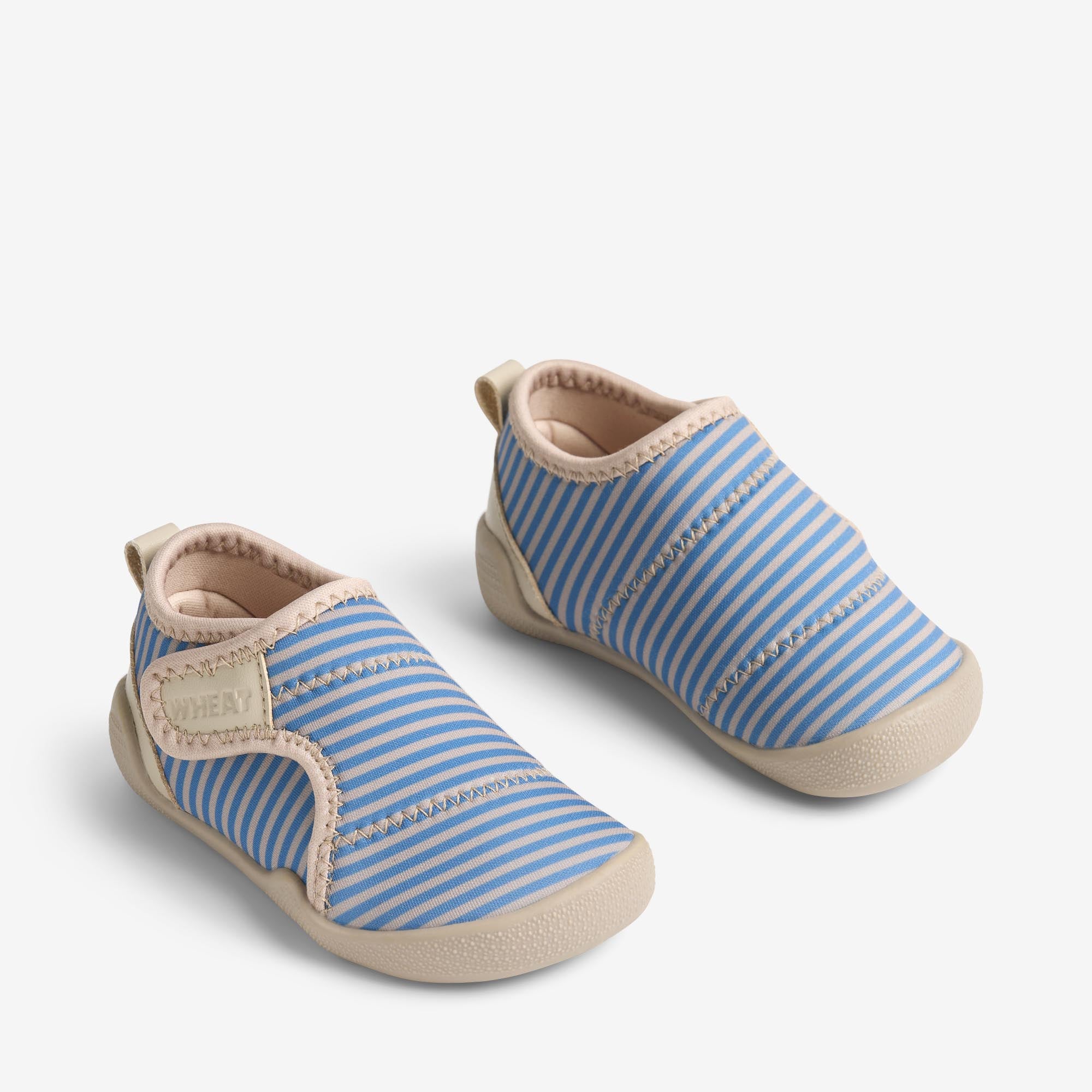 wheat-shawn-badeschuhe-blue-swim-stripe-neopren image 1