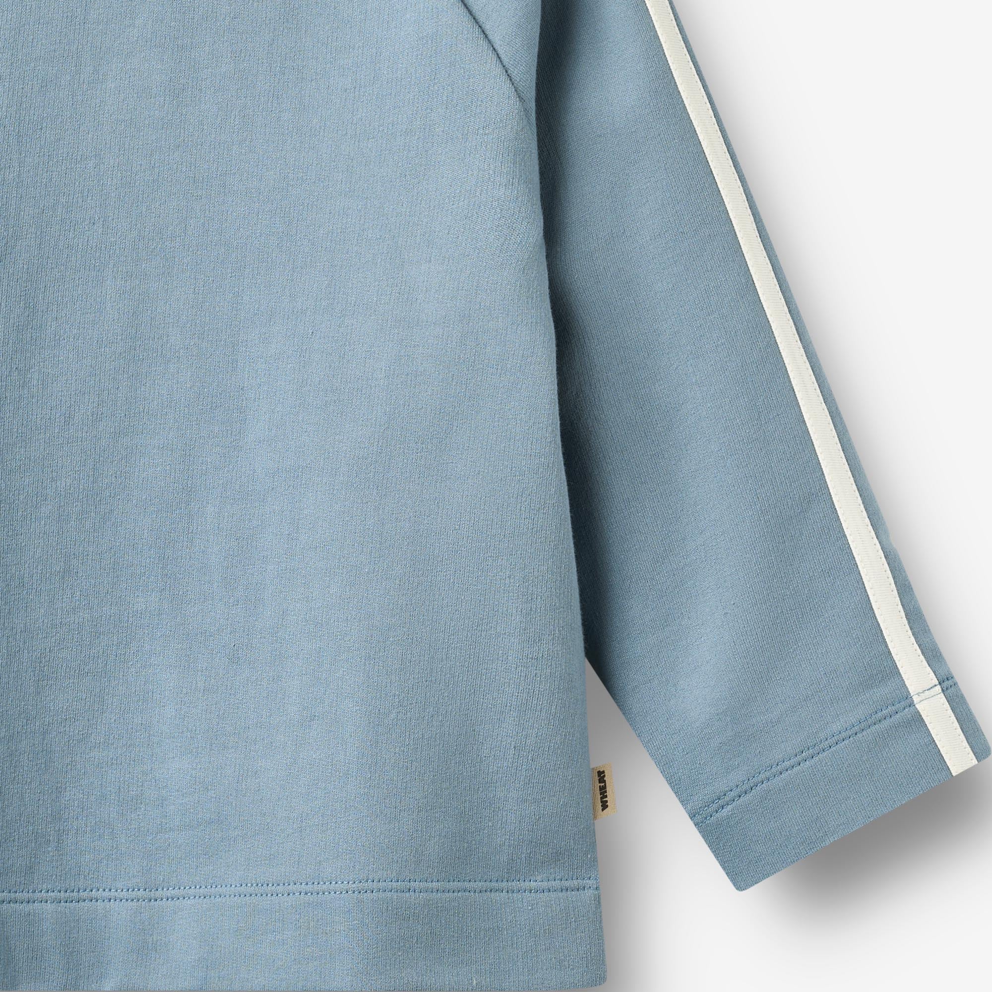 wheat-mikkel-sweatshirt-junge-faded-denim-bio-baumwolle image 4