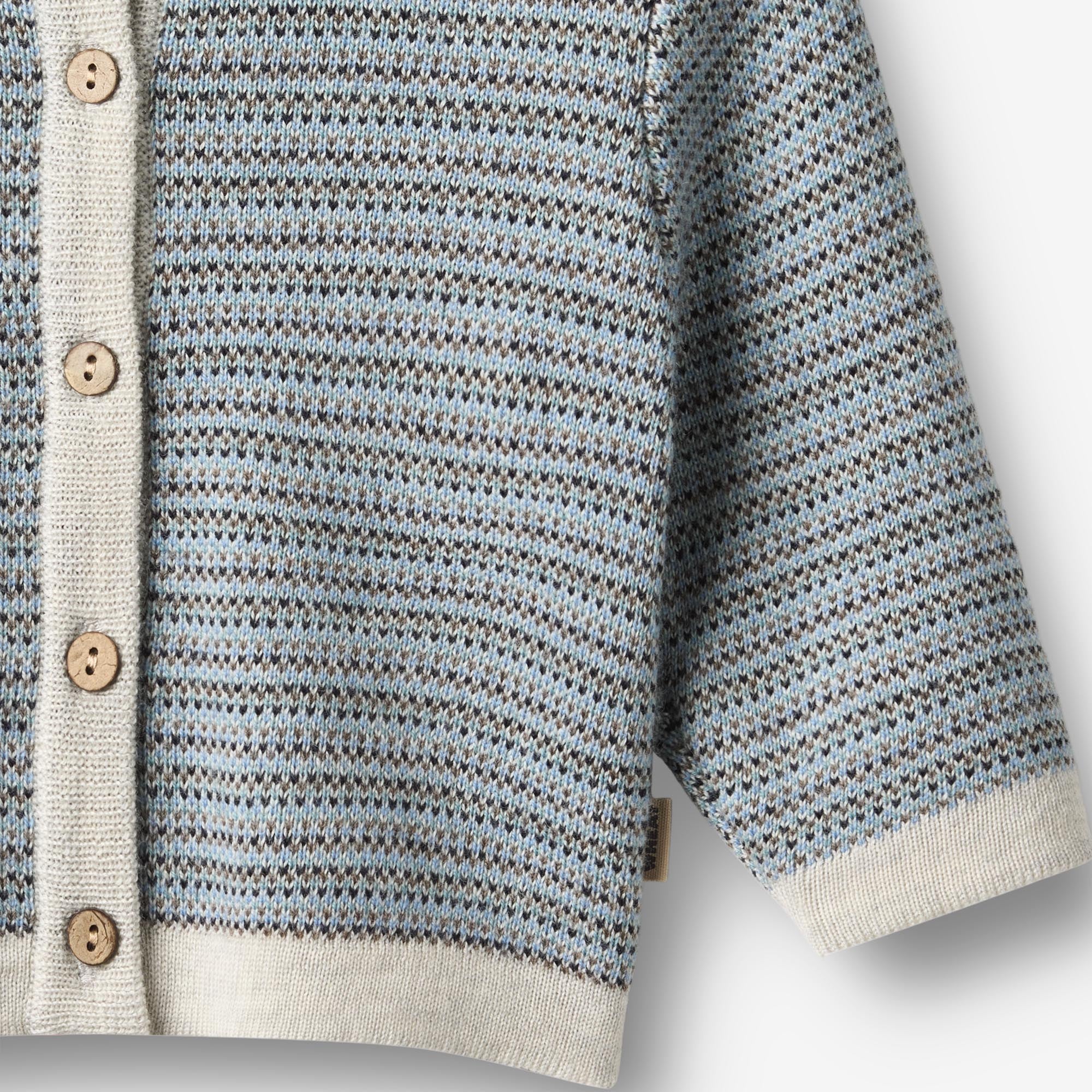 wheat-nico-strickjacke-bluey-merinowolle-baby-unisex image 6