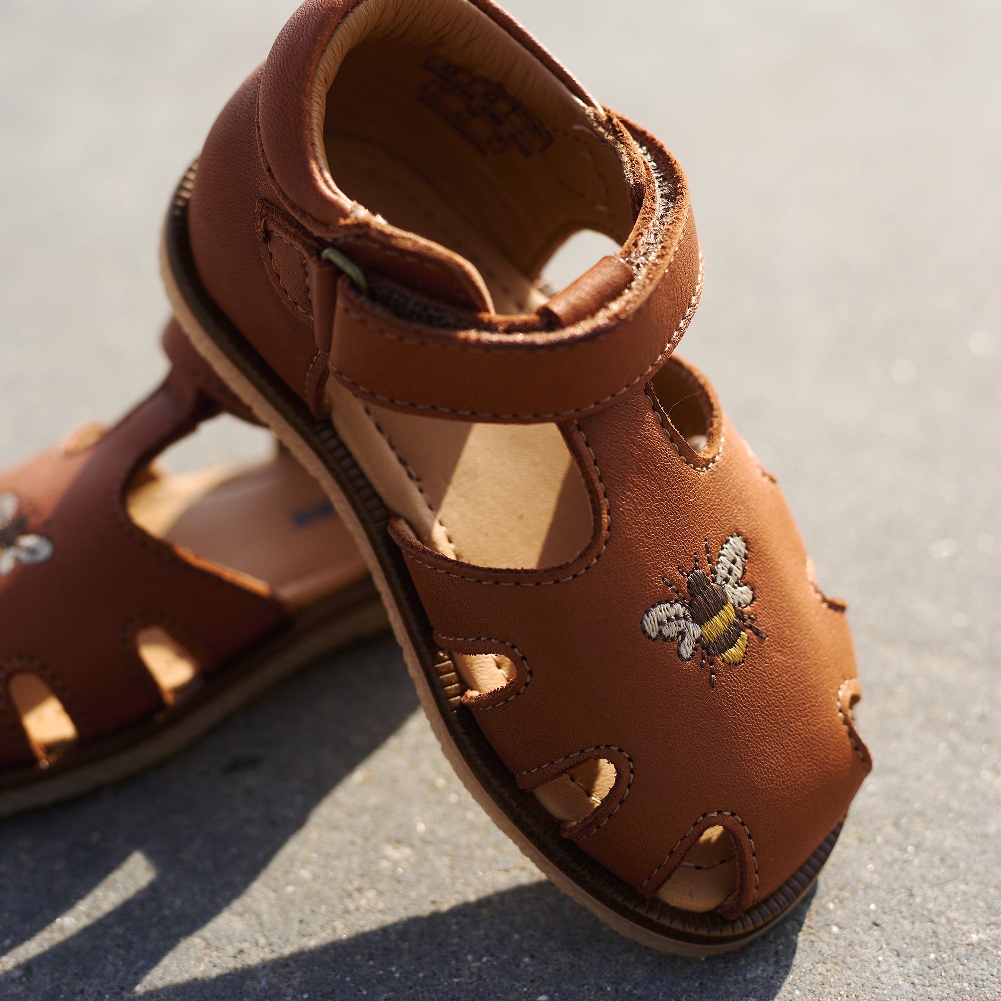 wheat-lowe-sandale-baby-ledersandalen-natural-klett image 2