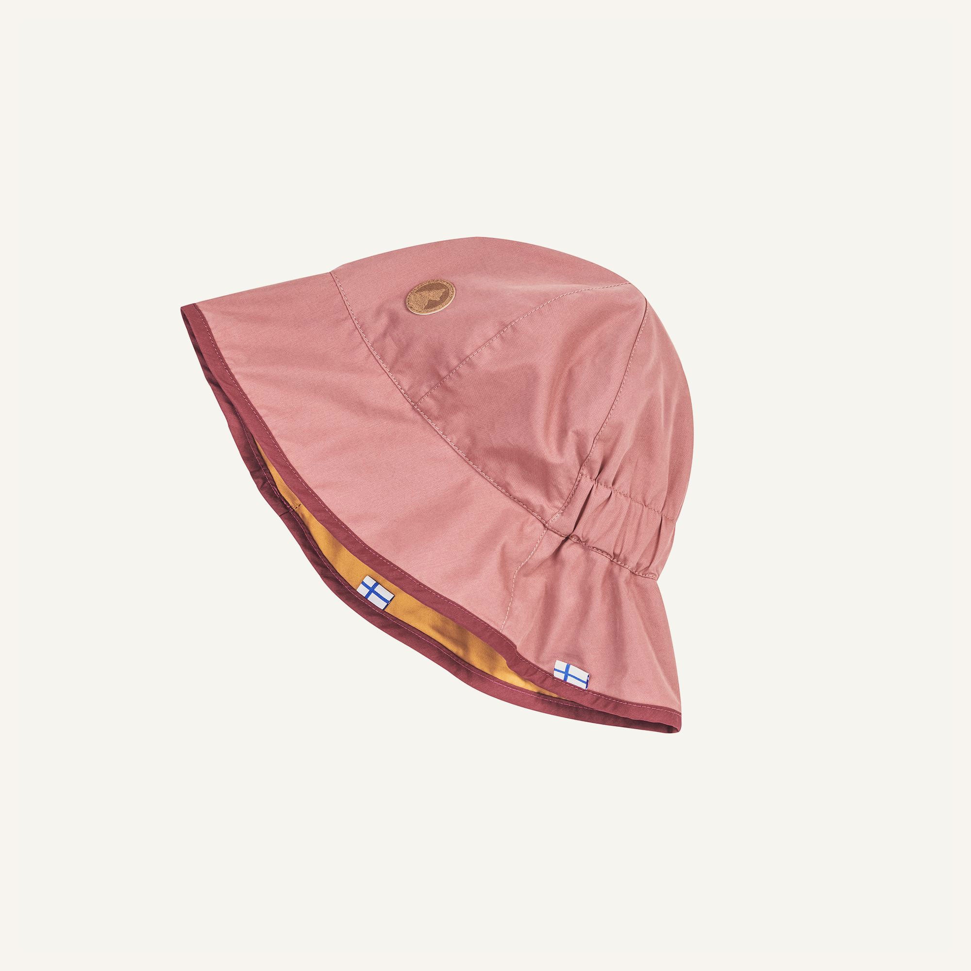 finkid-husky-jousi-sommerhut-raspberry-red-s-uv50 image 5