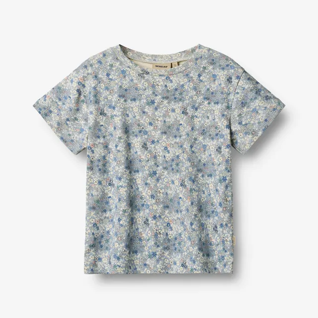wheat-ella-t-shirt-m-dchen-blue-summer-flowers-bio-baumwolle image 1