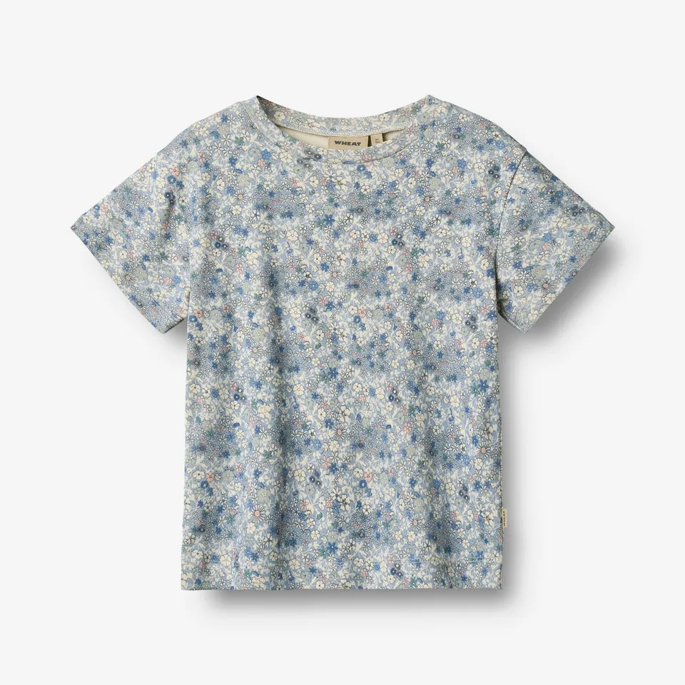 wheat-ella-t-shirt-m-dchen-blue-summer-flowers-bio-baumwolle image 1