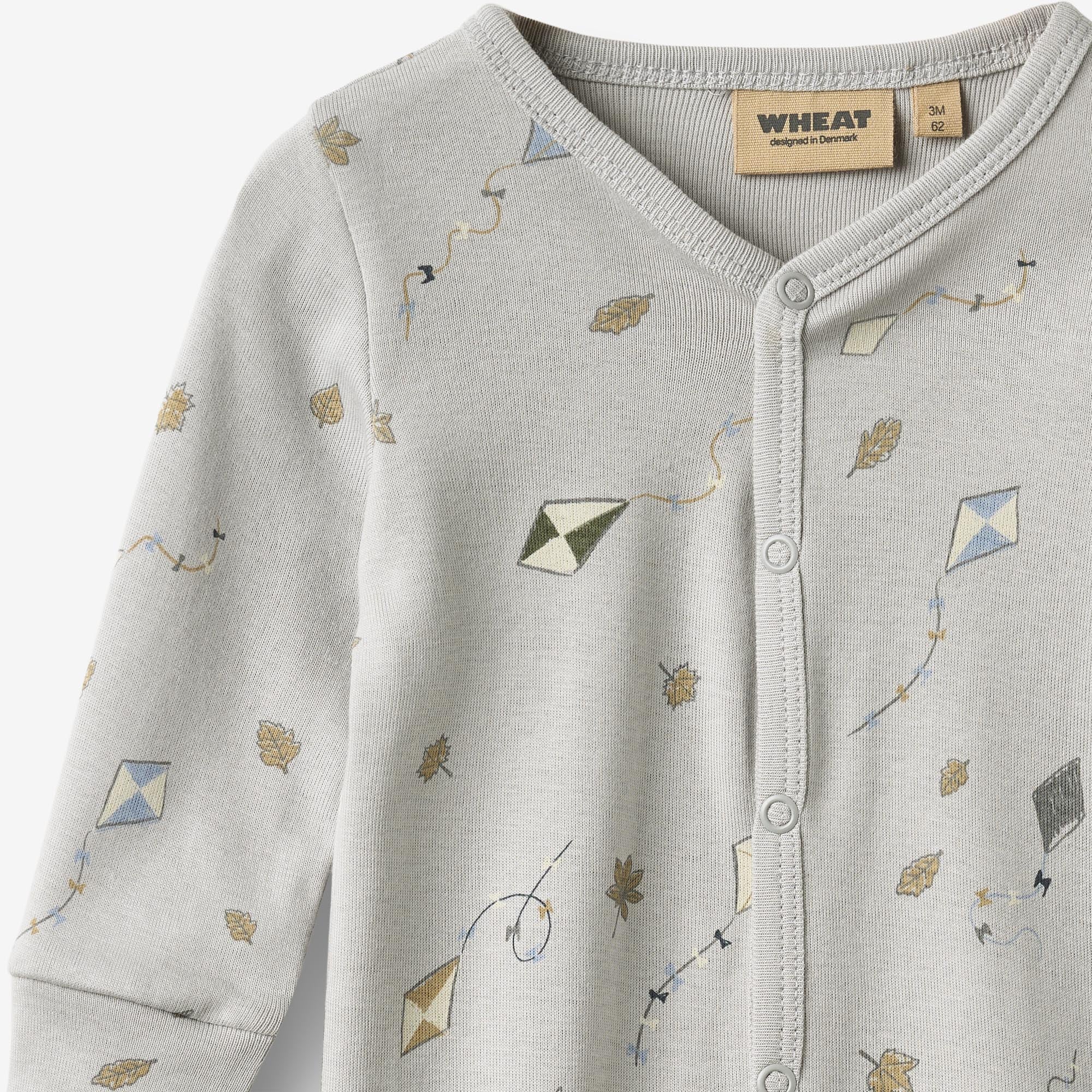 wheat-bendji-jumpsuit-overall-mellow-sky-kites-bio-baumwolle image 5
