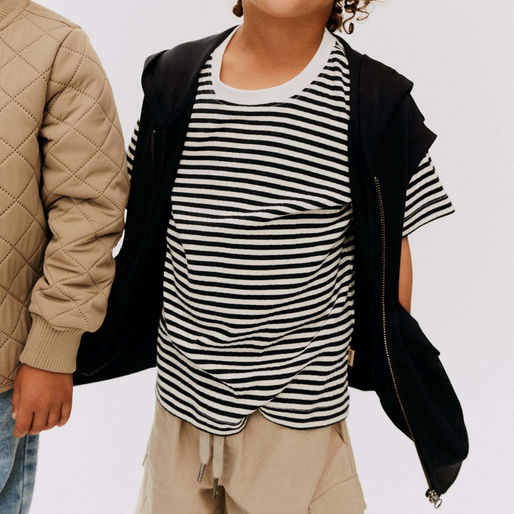 wheat-astor-shorts-beige-stone-bio-baumwolle-taschen-kinder image 2