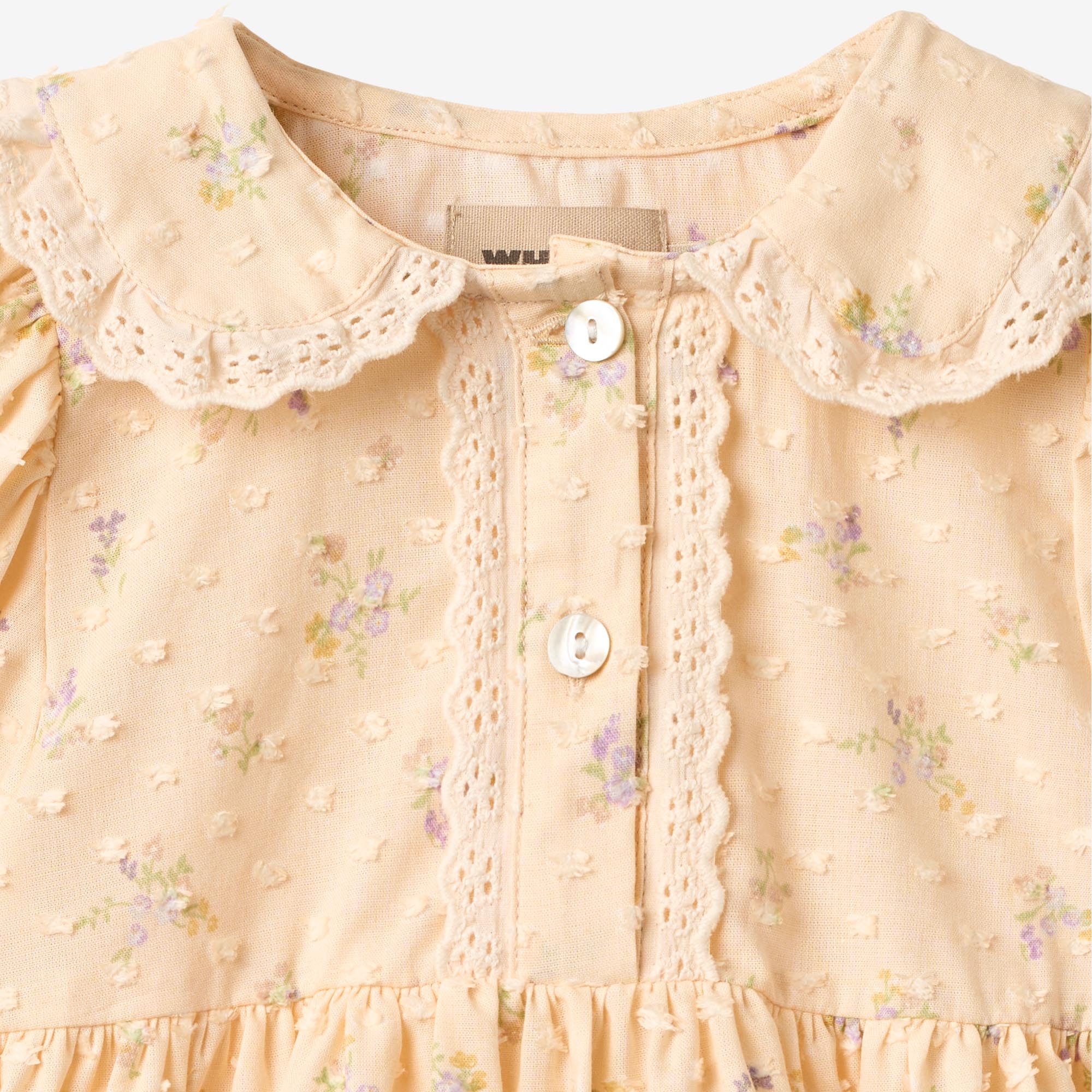 wheat-adele-kleid-barely-apricot-flowers-bio-gr-80 image 4