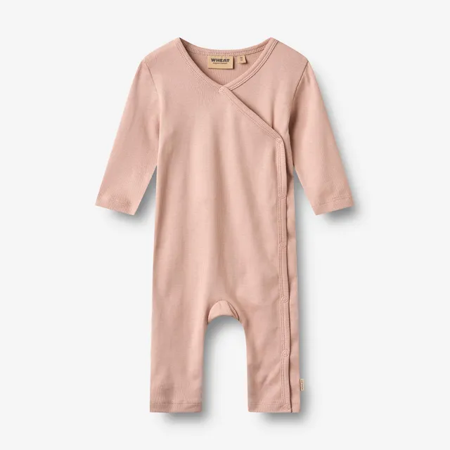 wheat-everest-wrapsuit-langarm-bio-baumwolle-rose-powder image 1