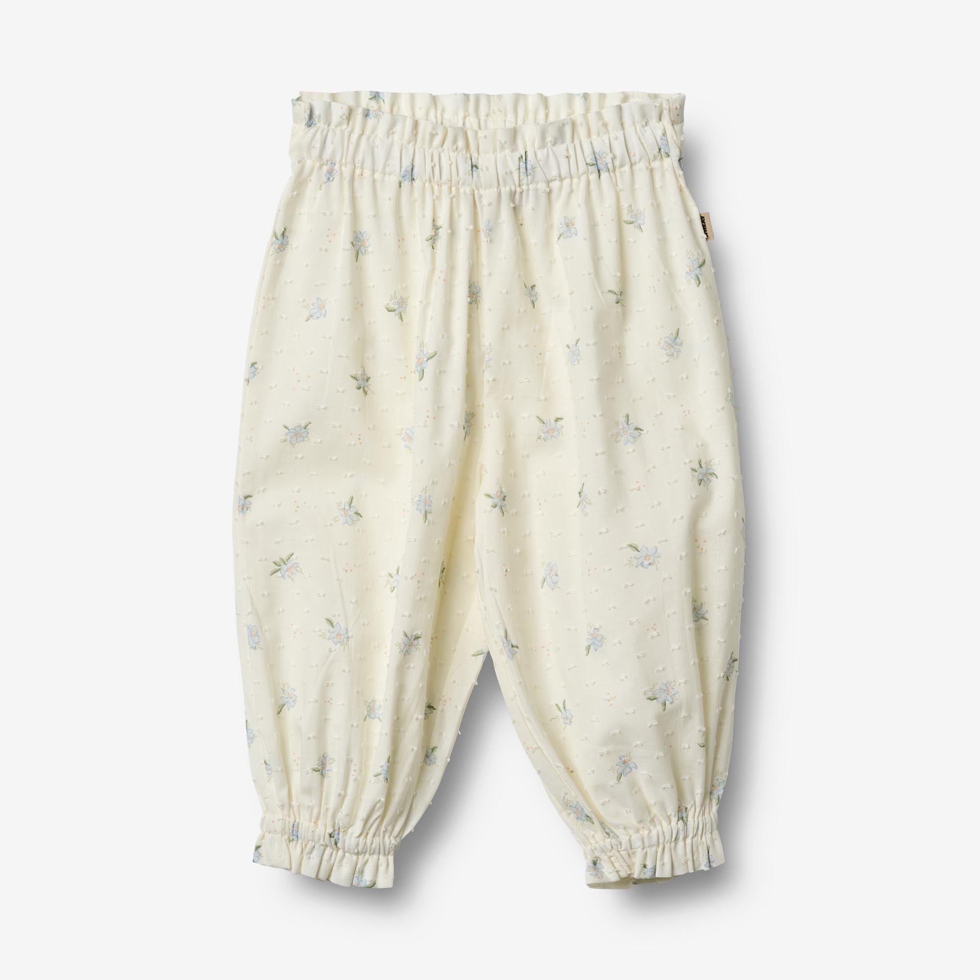 wheat-polly-hose-blue-flowers-bio-baumwolle image 1