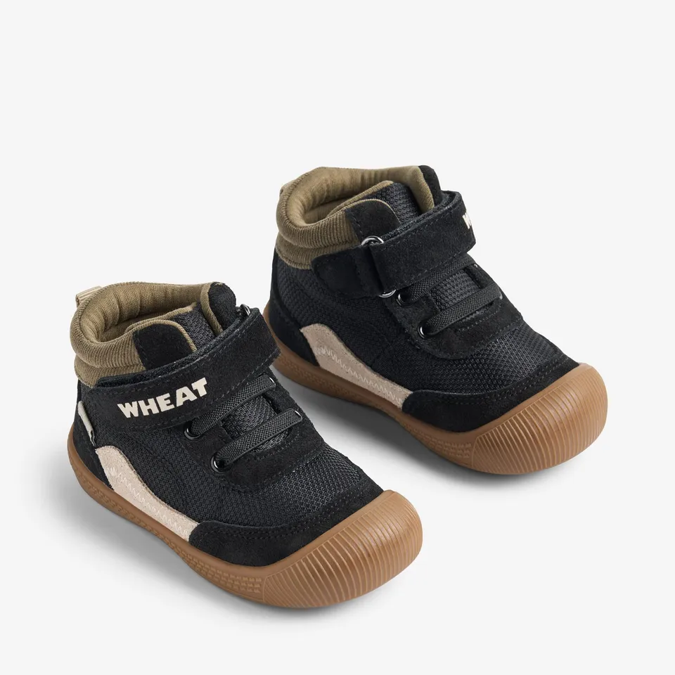 wheat-tody-prewalker-kinderschuh-schwarz-leicht image 1