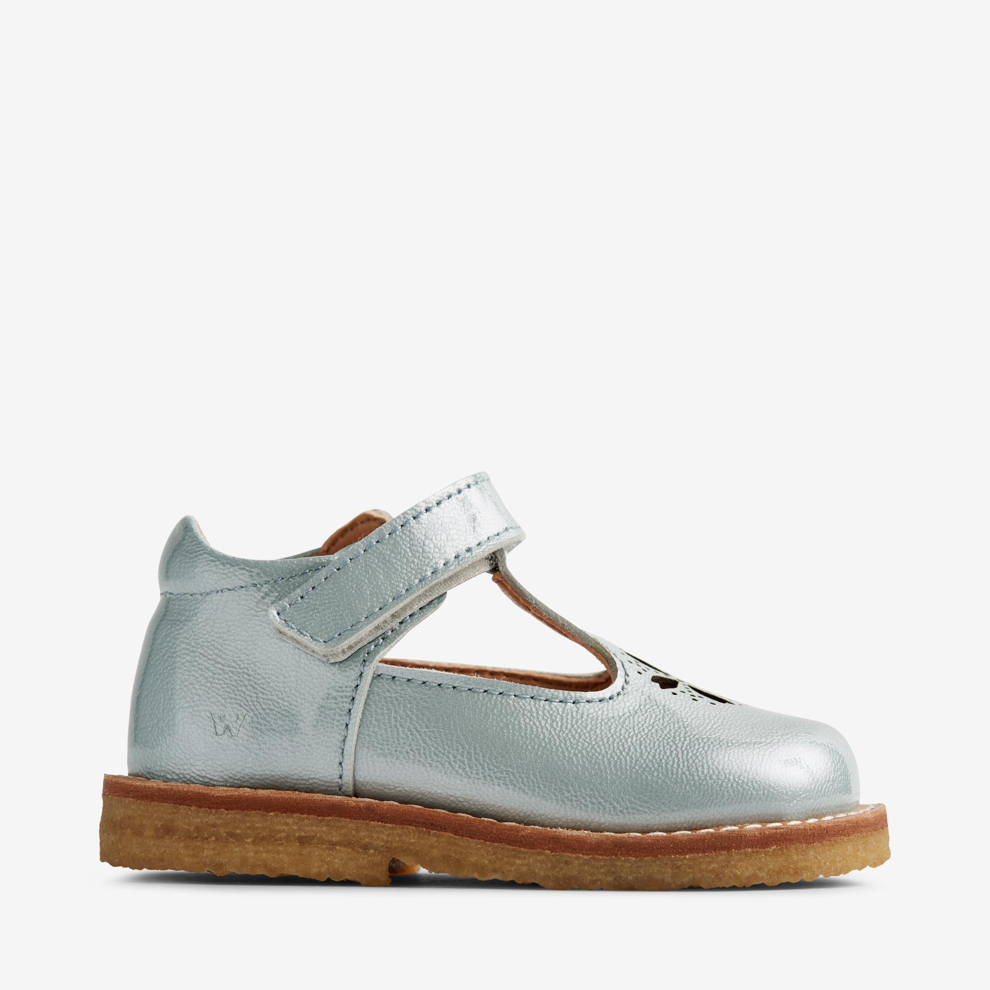 wheat-asta-mary-jane-light-blue-lackleder-prewalker image 3