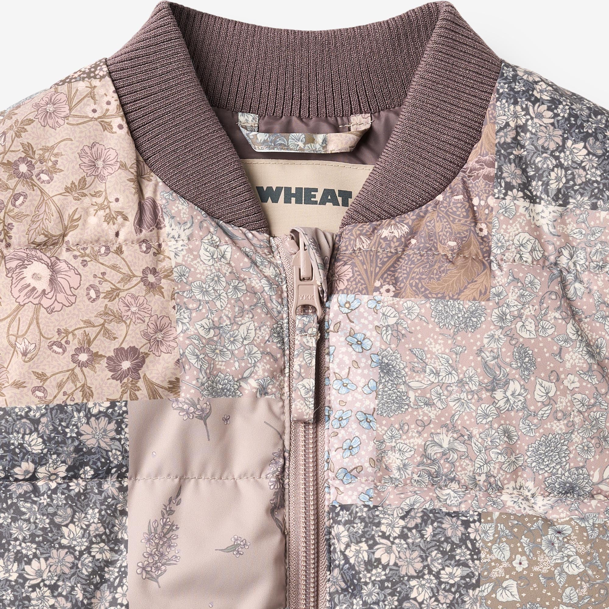 wheat-lakas-puffer-weste-recycling-m-dchen-patchwork-flower image 5
