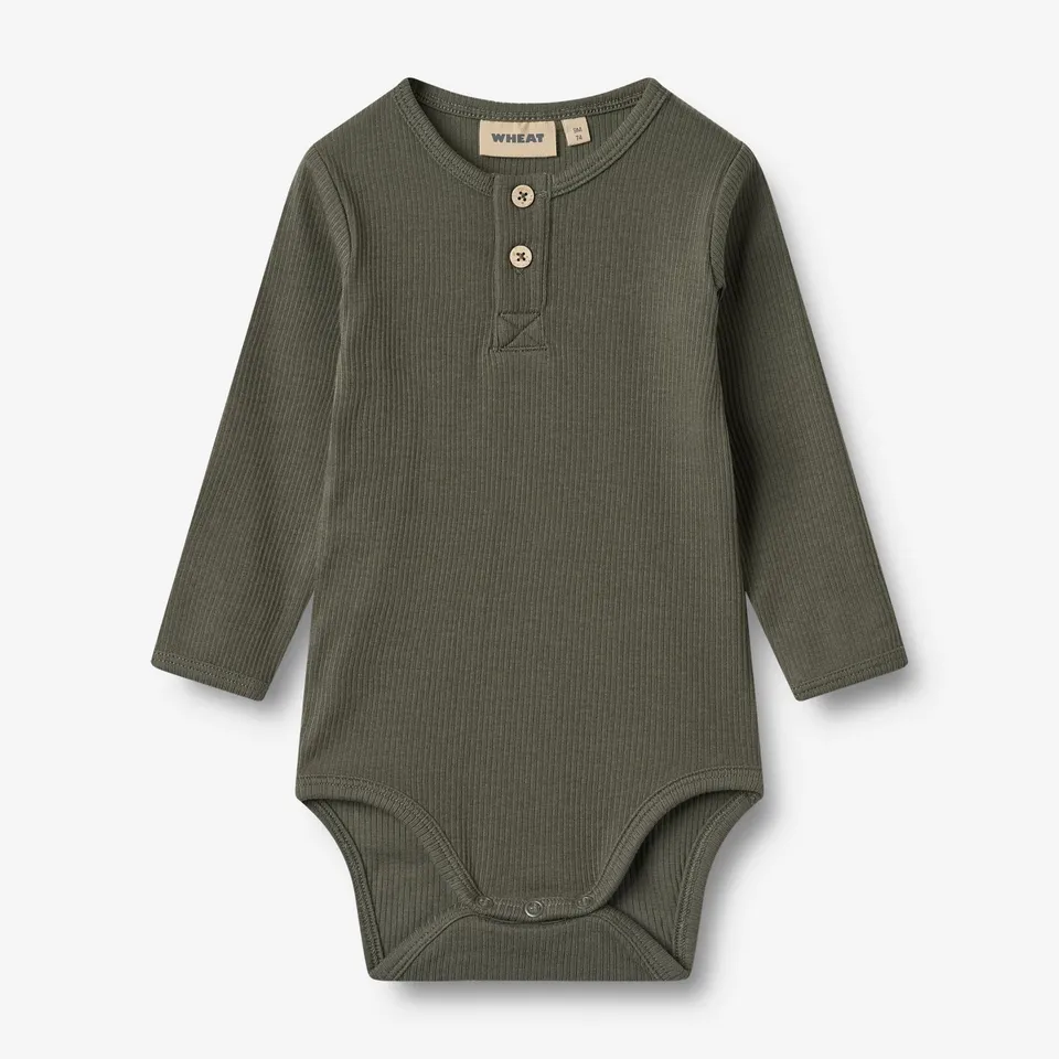 wheat-clothing-benny-langarmbody-baby-winter-forest-bio-74 image 1
