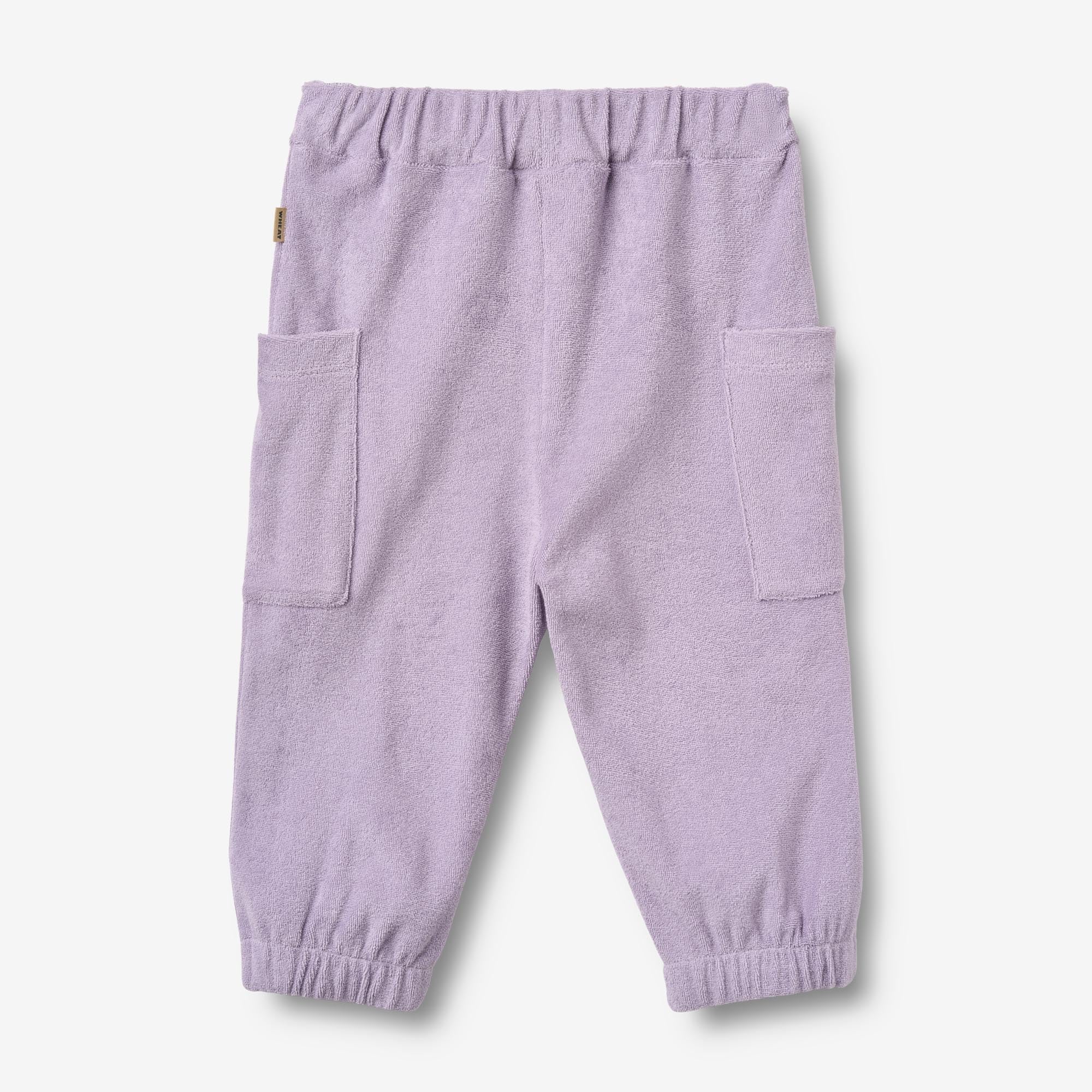 wheat-nilo-sweathose-warm-cosmic-lilac-bio-baumwolle image 2