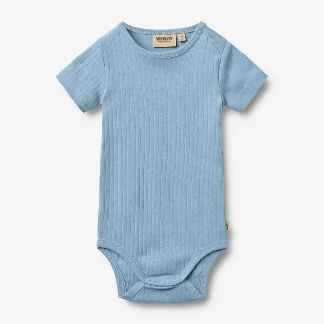 wheat-edvald-babybody-kurzarm-faded-denim image 1