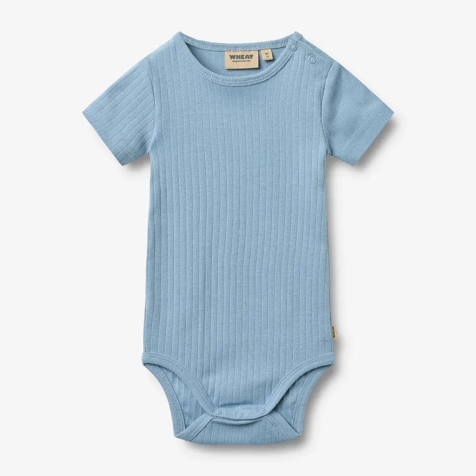 wheat-edvald-babybody-kurzarm-faded-denim image 1
