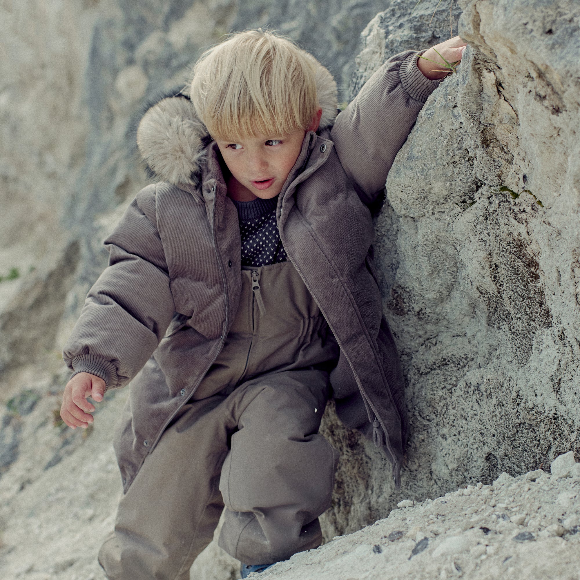 wheat-vinteren-puffer-jacke-kinder-dry-wood-kapuze image 3