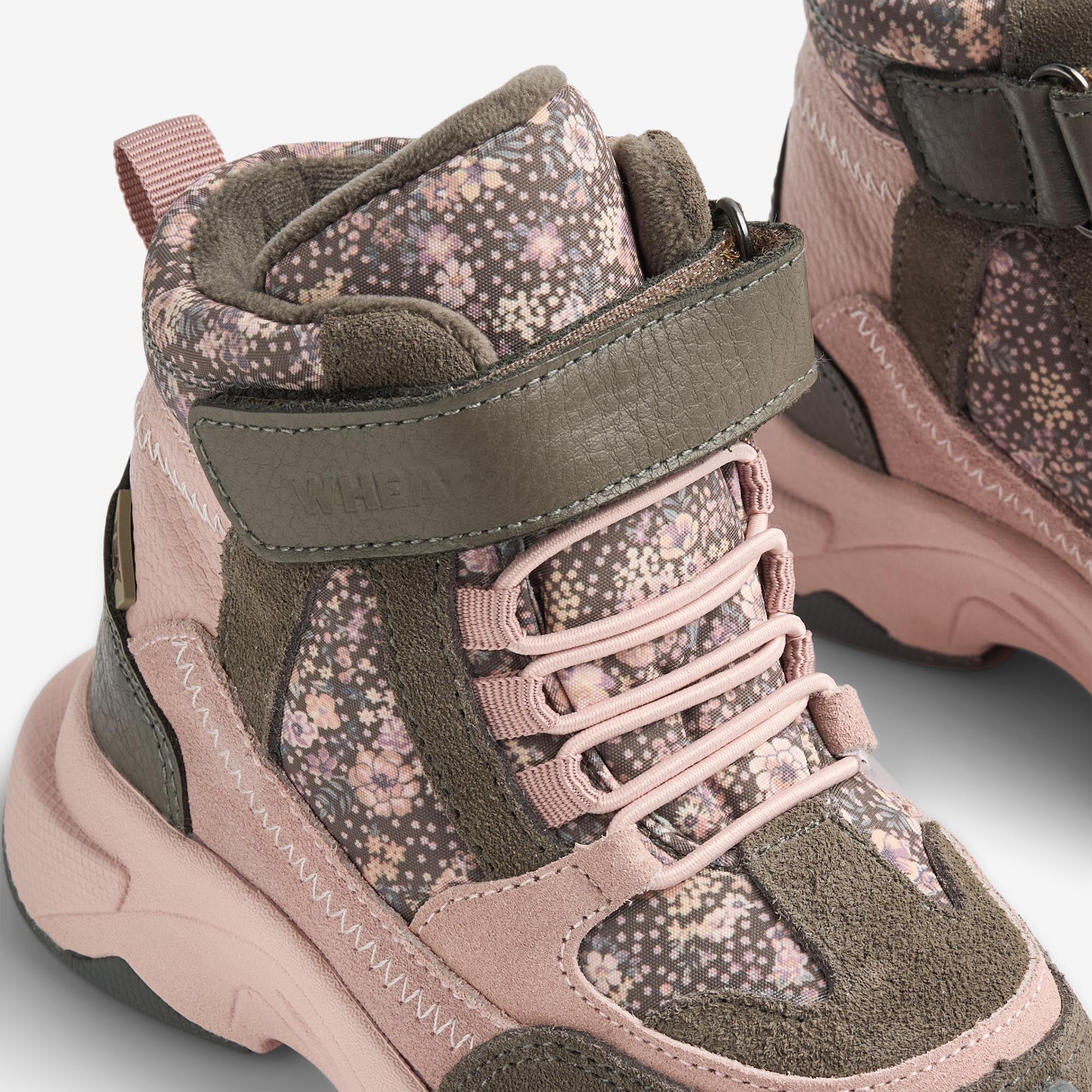 wheat-footwear-muni-2-0-tex-sneaker-bootie-dry-wood-flowers-28 image 4