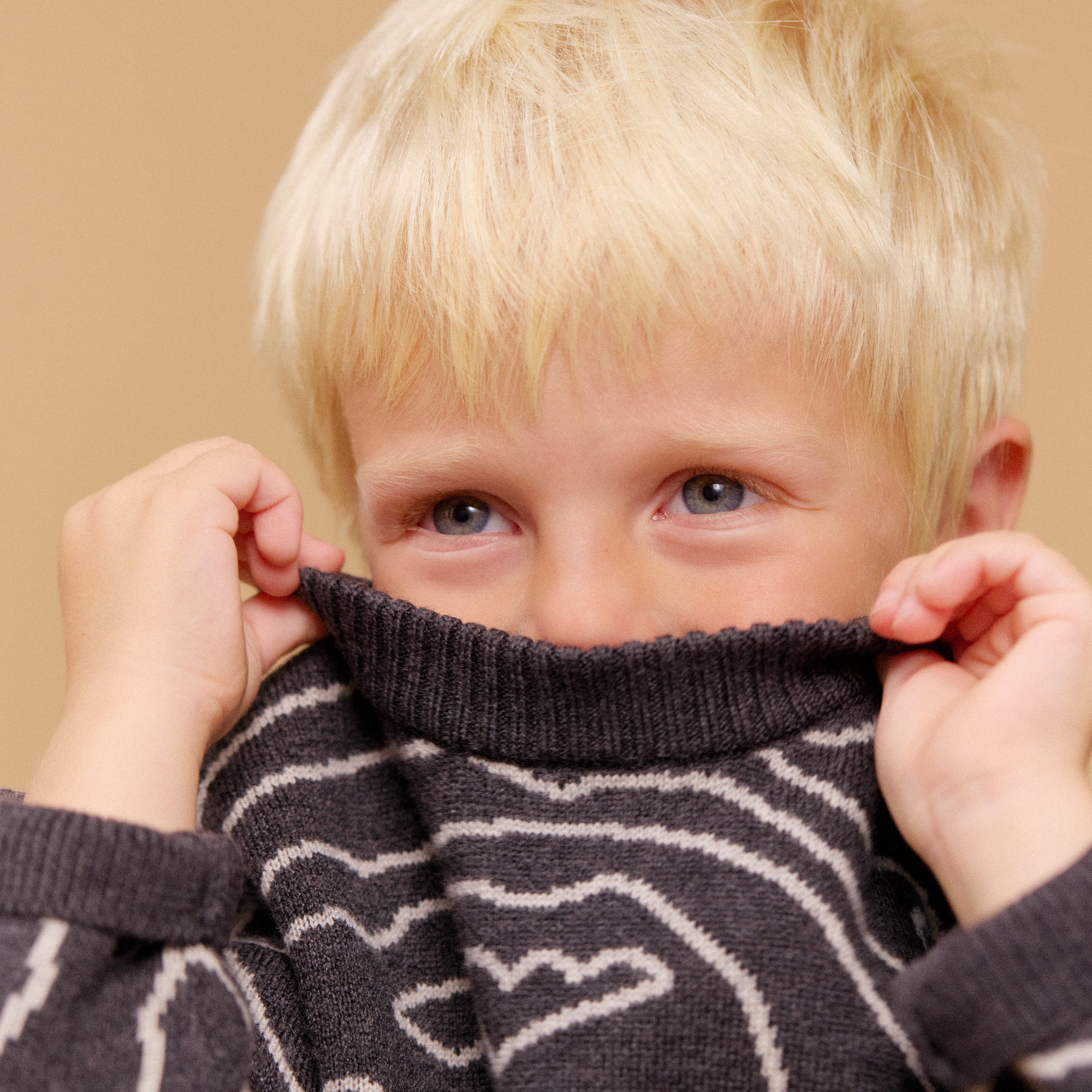 wheat-elias-jacquard-pullover-charcoal-melange-merinowolle image 4