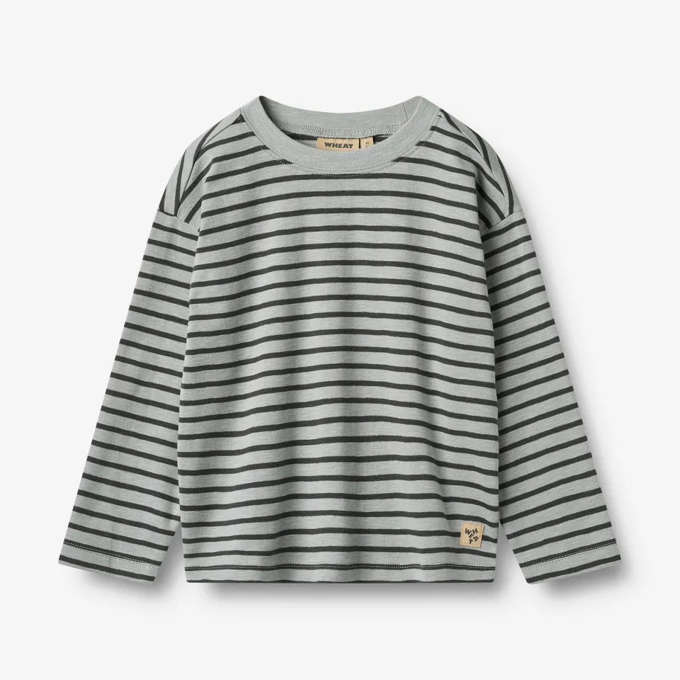 wheat-dallas-t-shirt-l-s-langarmshirt-soft-blue-stripe-bio image 1