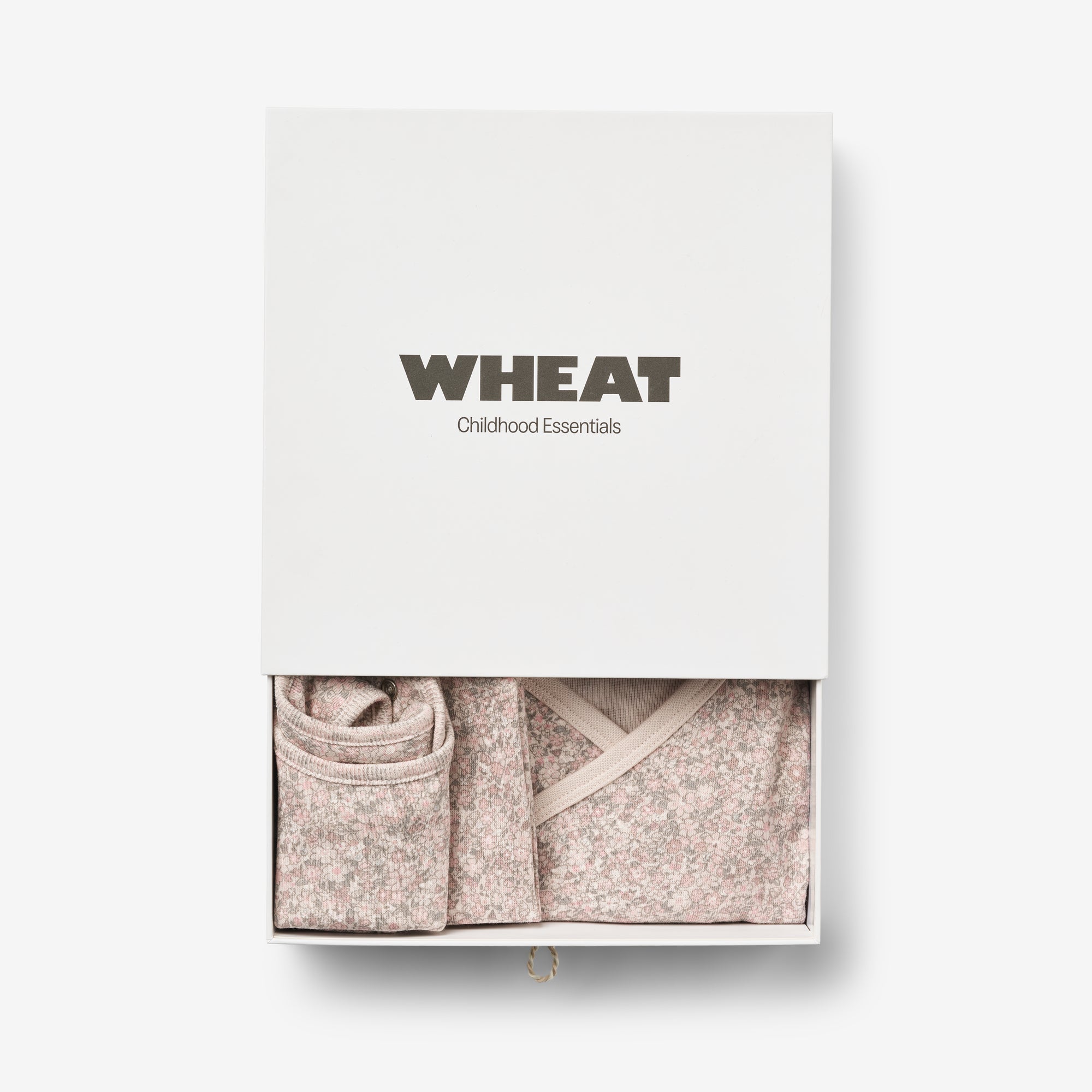 wheat-flore-almond-flower-meadow-baby-set-bio-geschenkbox image 3