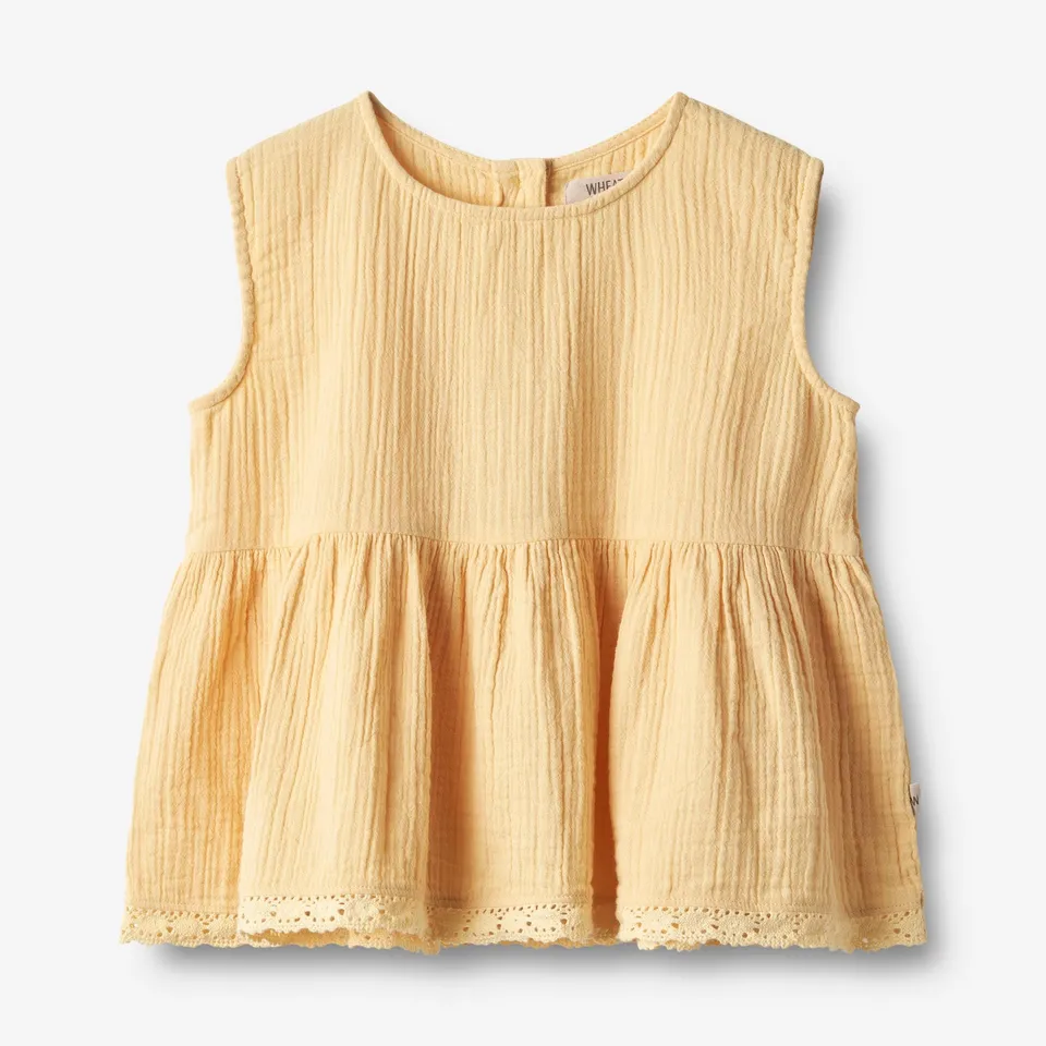 wheat-hannah-top-pale-apricot-bio-baumwolle-spitze image 1