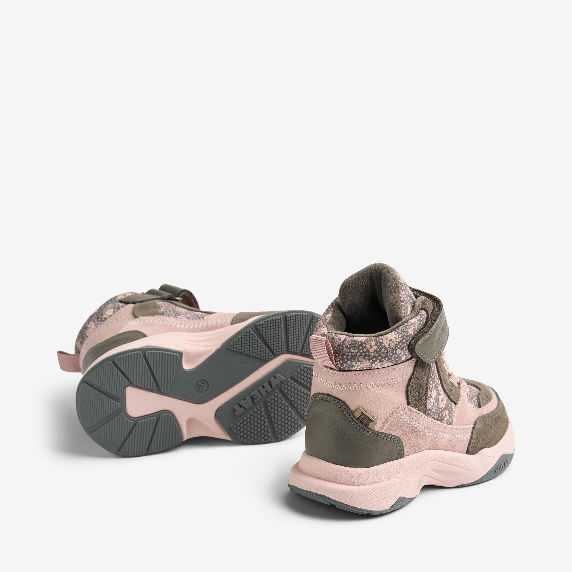 wheat-footwear-muni-2-0-tex-sneaker-bootie-dry-wood-flowers-28 image 2