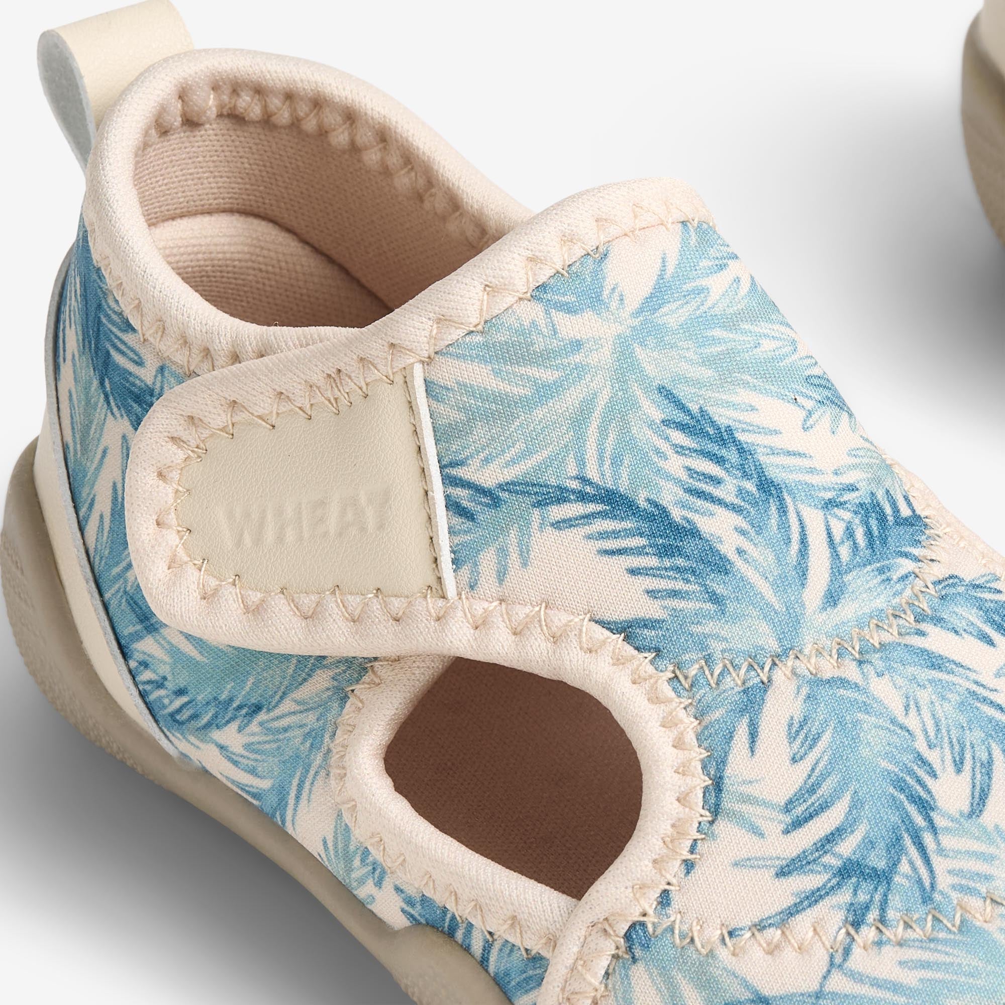 wheat-swirl-beach-shoe-palm-blue-neopren-klett image 4