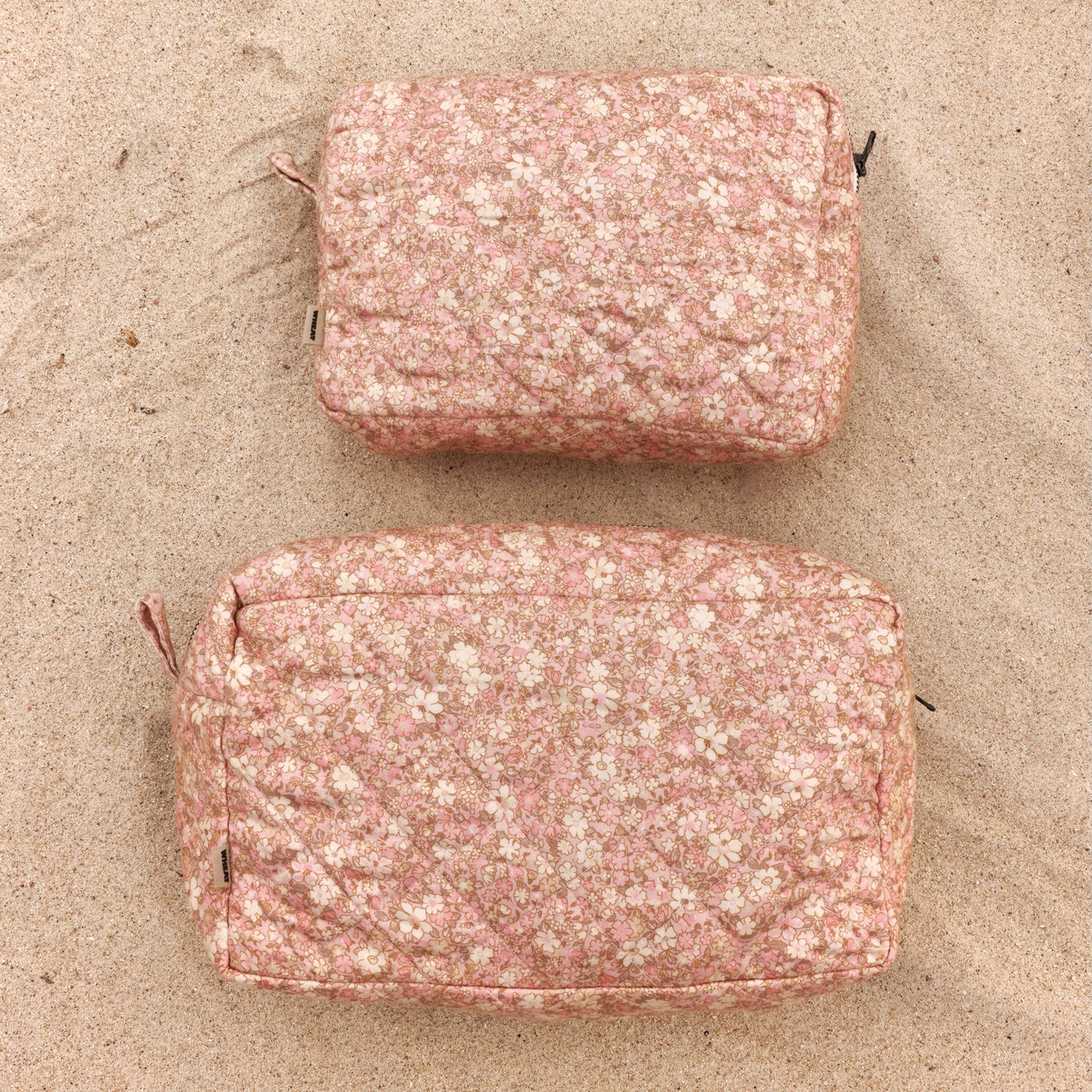 wheat-ziggy-waschtasche-small-rose-flower-meadow-bio-baumwolle image 2