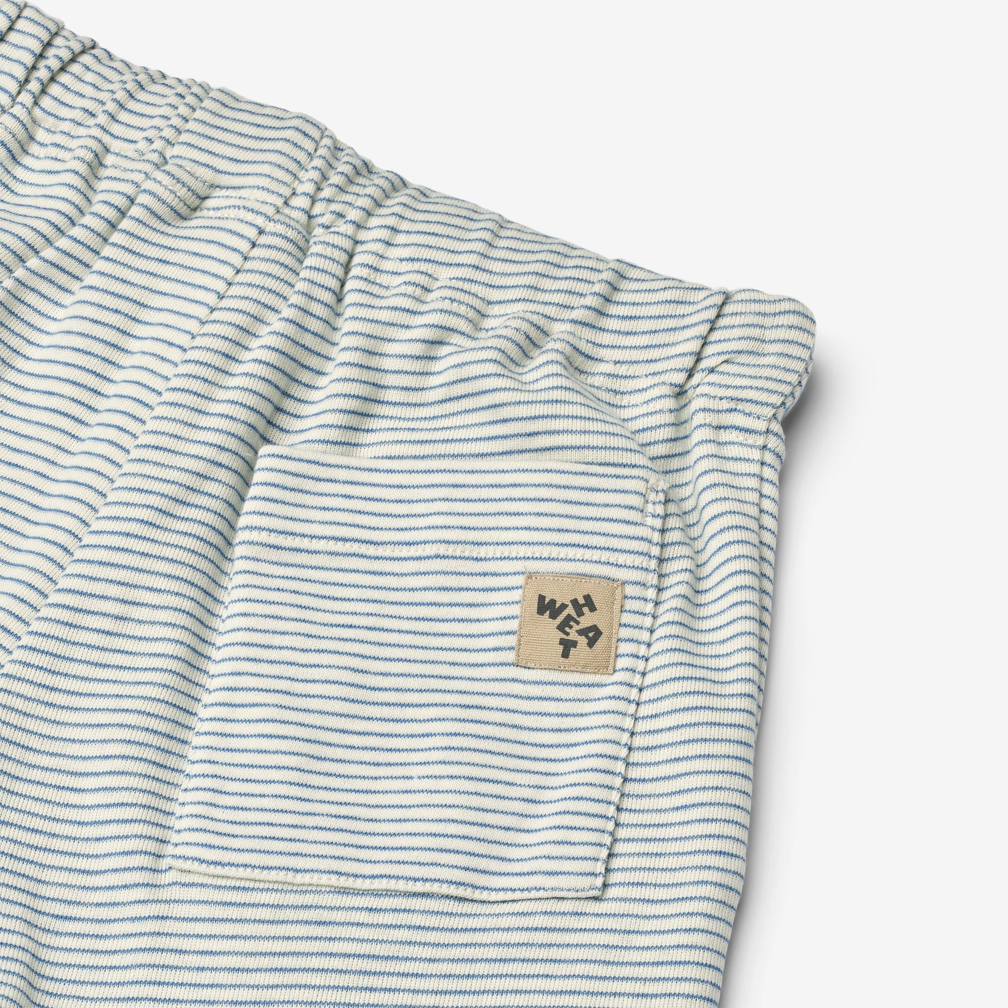 wheat-kalle-shorts-blue-stripe-bio-baumwolle-jungen image 3