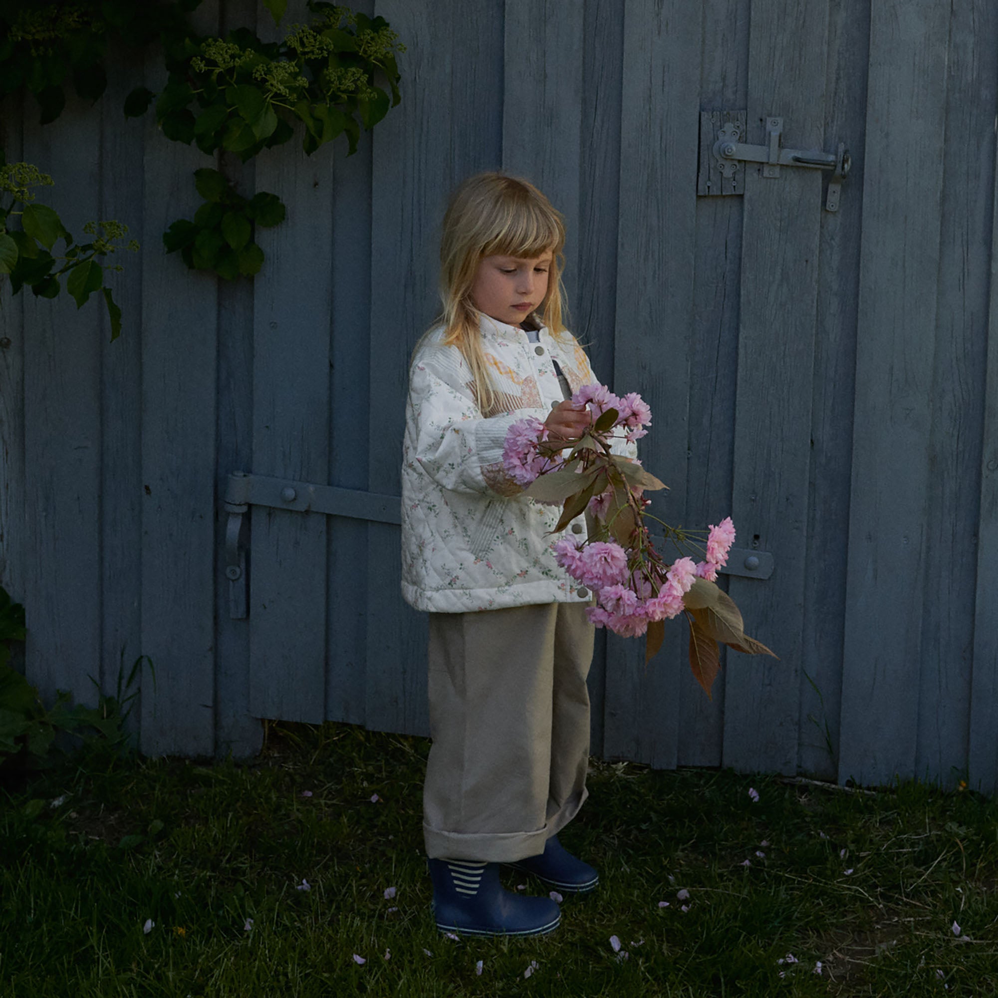 wheat-inga-steppjacke-ivory-checked-flowers-bio image 5