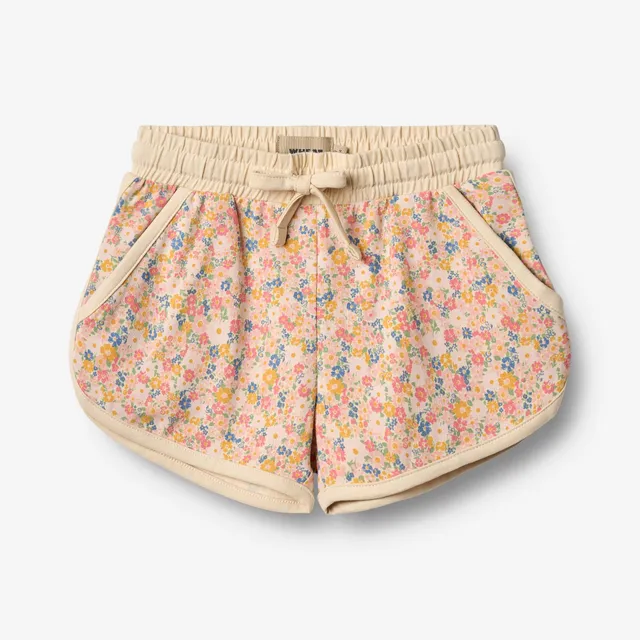 wheat-kamilla-shorts-multi-flowers-bio-baumwolle-m-dchen image 1