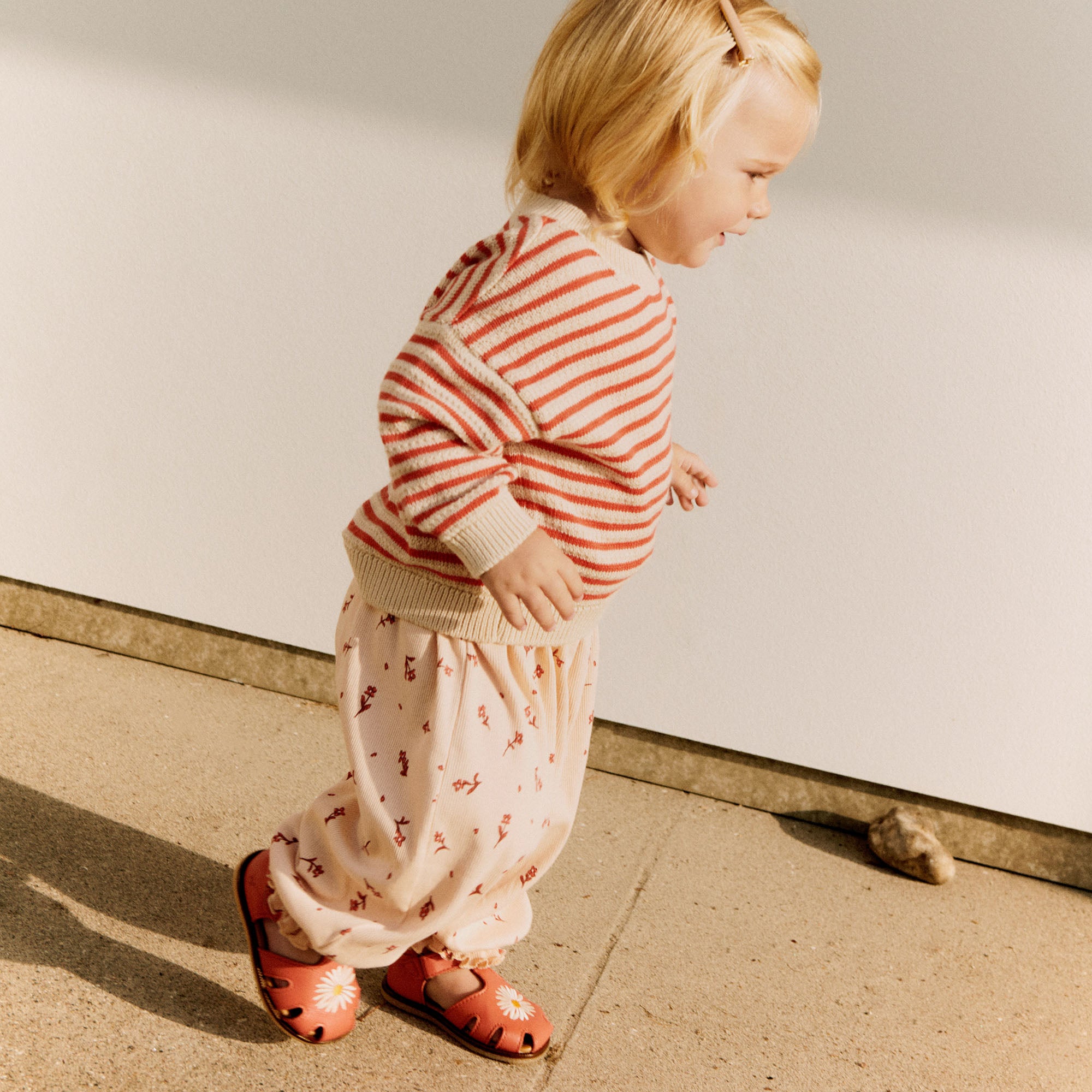 wheat-leise-strickpullover-baby-red-stripe-bio image 2