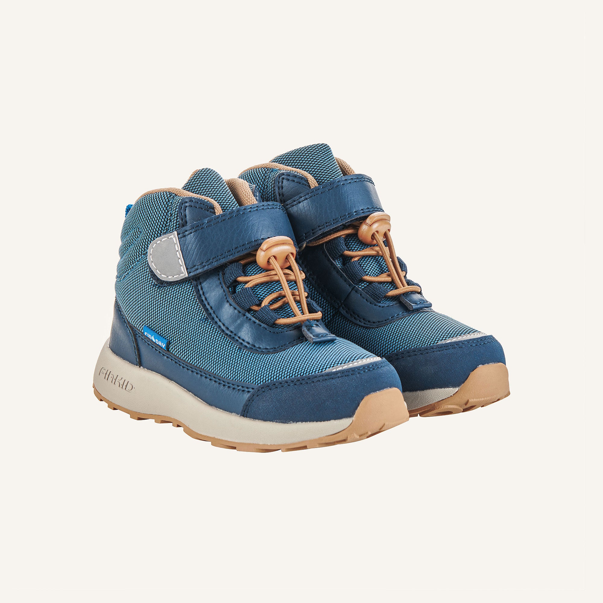 finkid-husky-vuori-bergstiefel-smoke-blue-deep-teal-wasserfest image 6