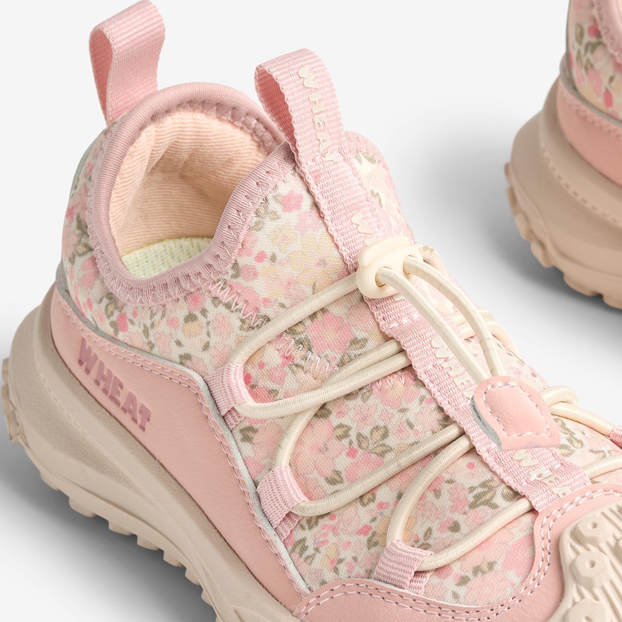 wheat-billie-sneaker-ivory-flower-meadow-blumen image 5