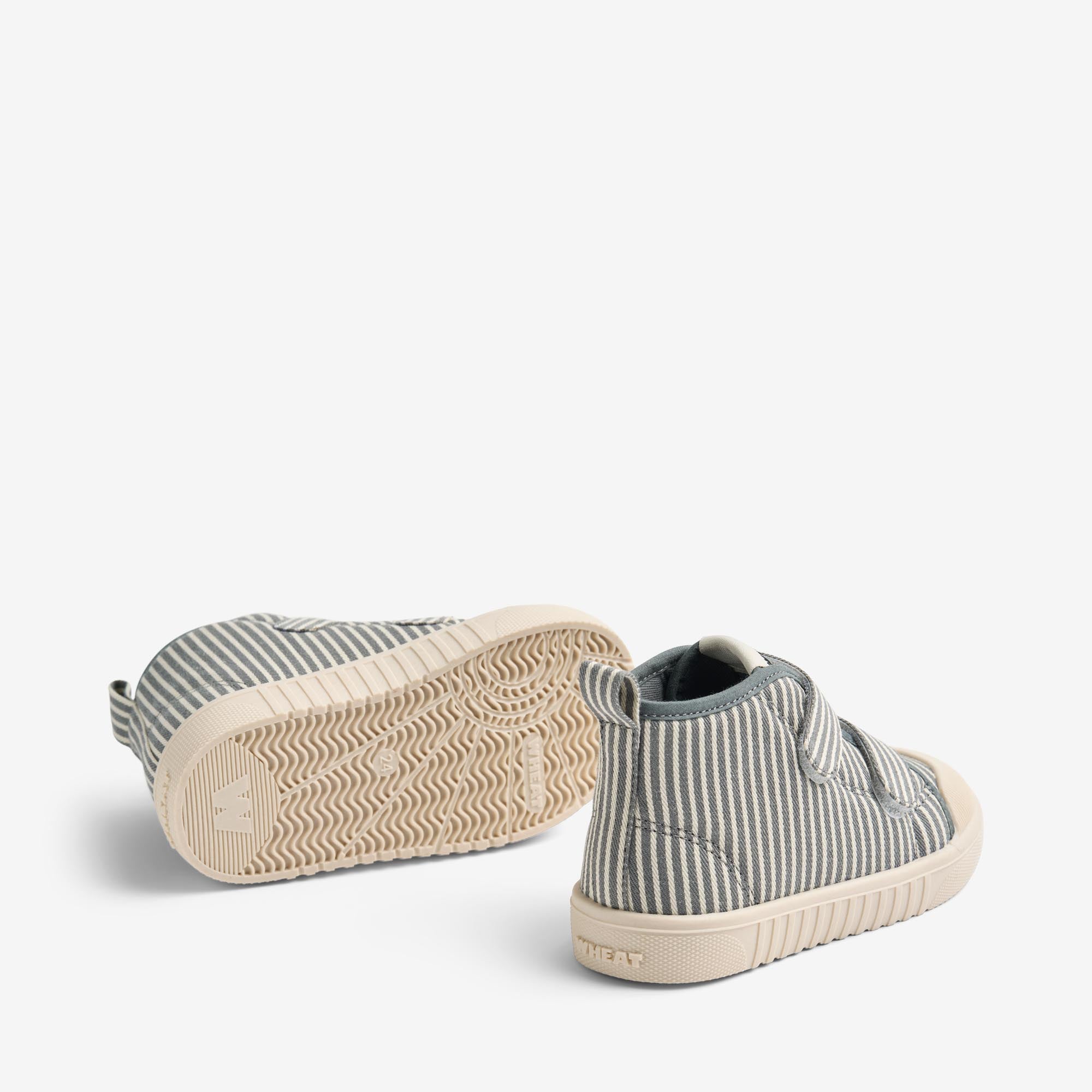 wheat-sneaker-leo-sneaker-flint-stripe-canvas-klett image 4