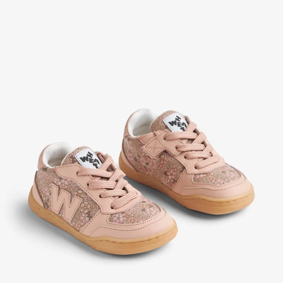 wheat-aslan-barfu-sneaker-dime-rose-bio-leder-blumen image 1