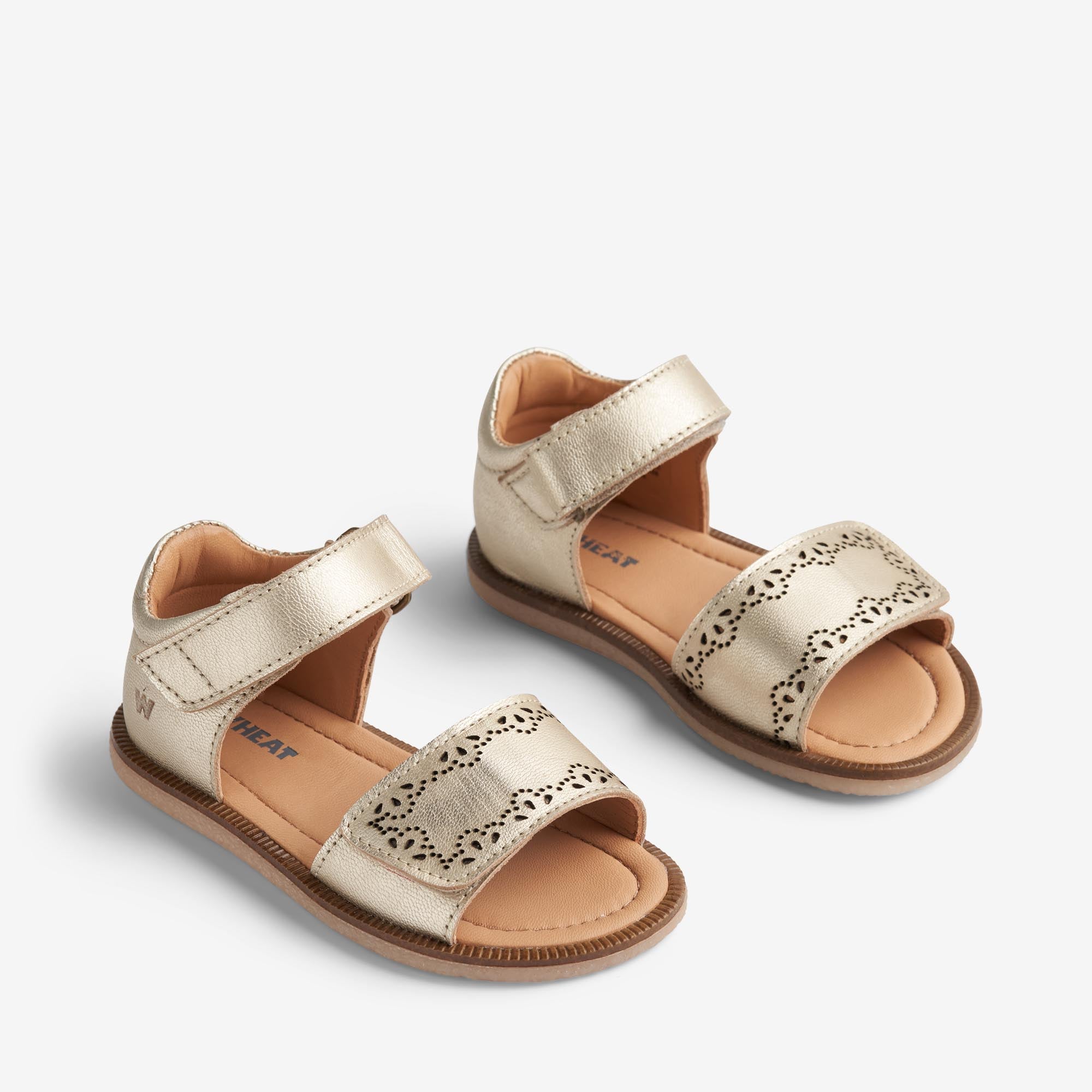 wheat-molli-sandale-light-gold-ledersandale-klett image 1