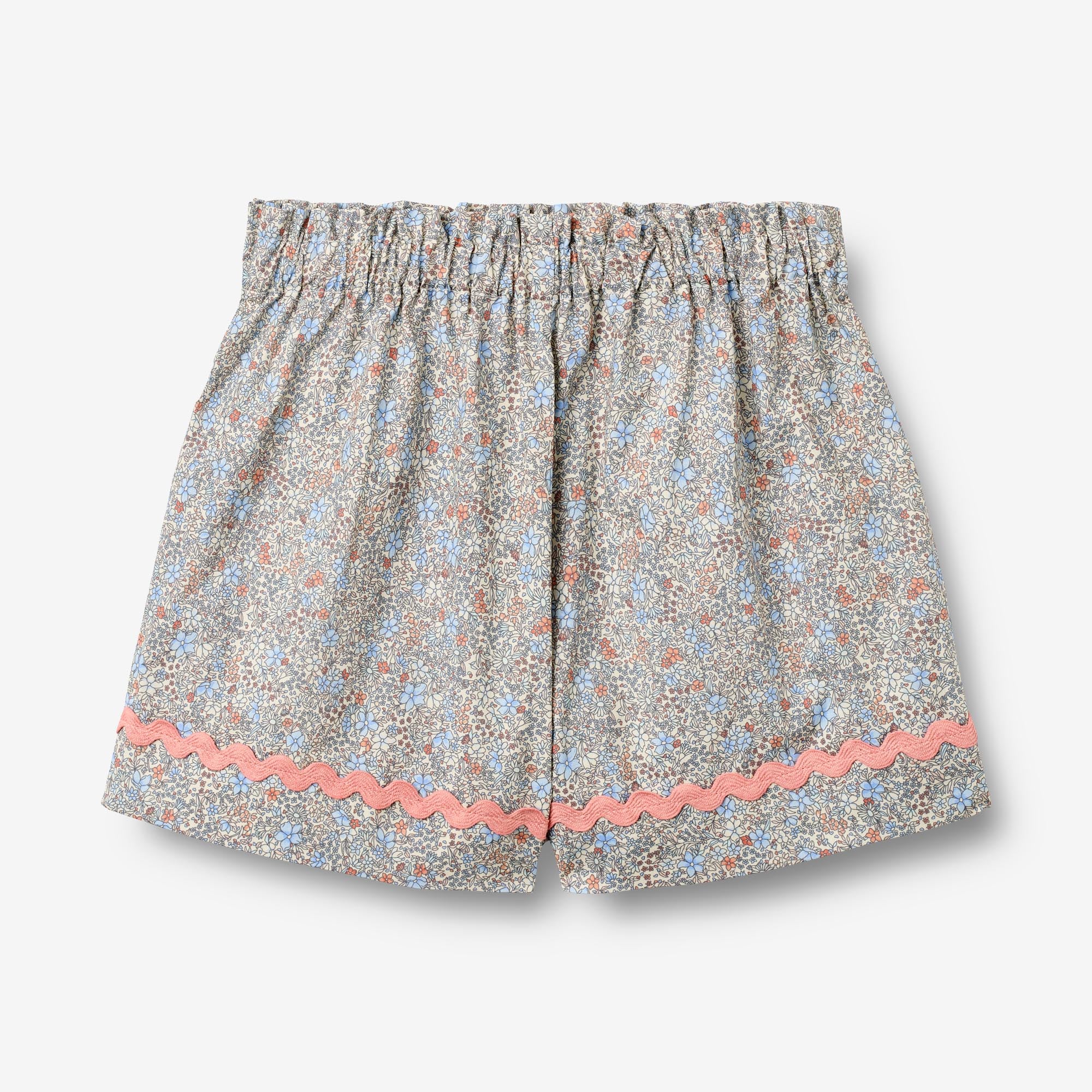 wheat-silja-shorts-m-dchen-air-blue-flowers-bio image 2