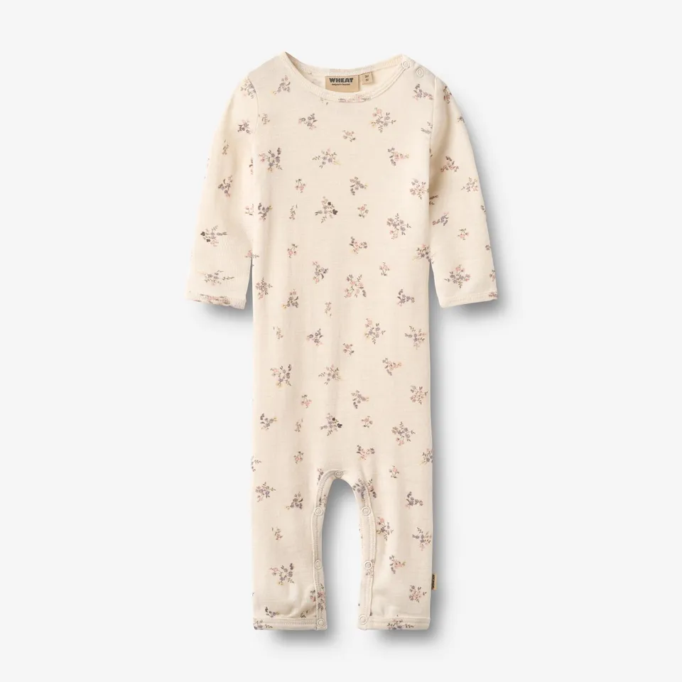 wheat-haven-wolloverall-eggshell-flowers-merino-baby image 1