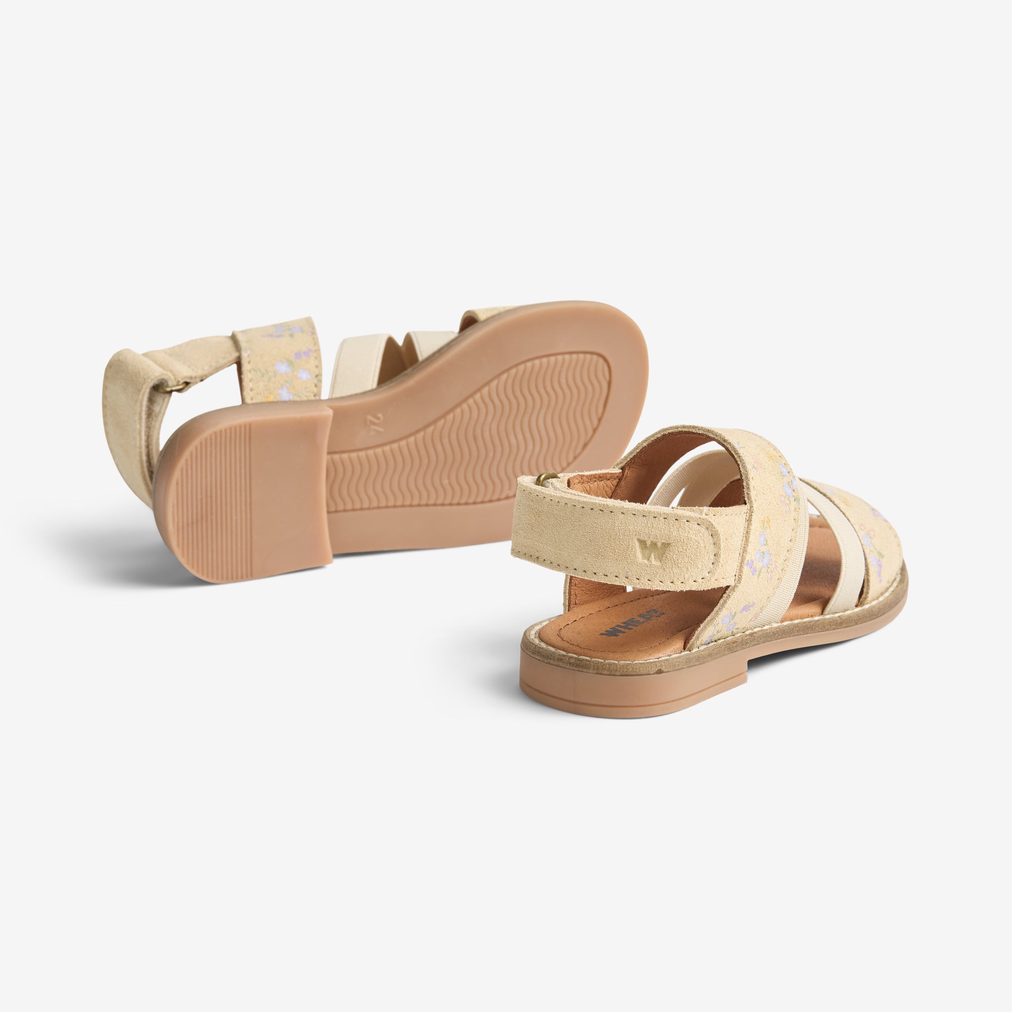 wheat-sandal-yuri-barely-apricot-flowers-sandale-wildleder-m-dchen image 2