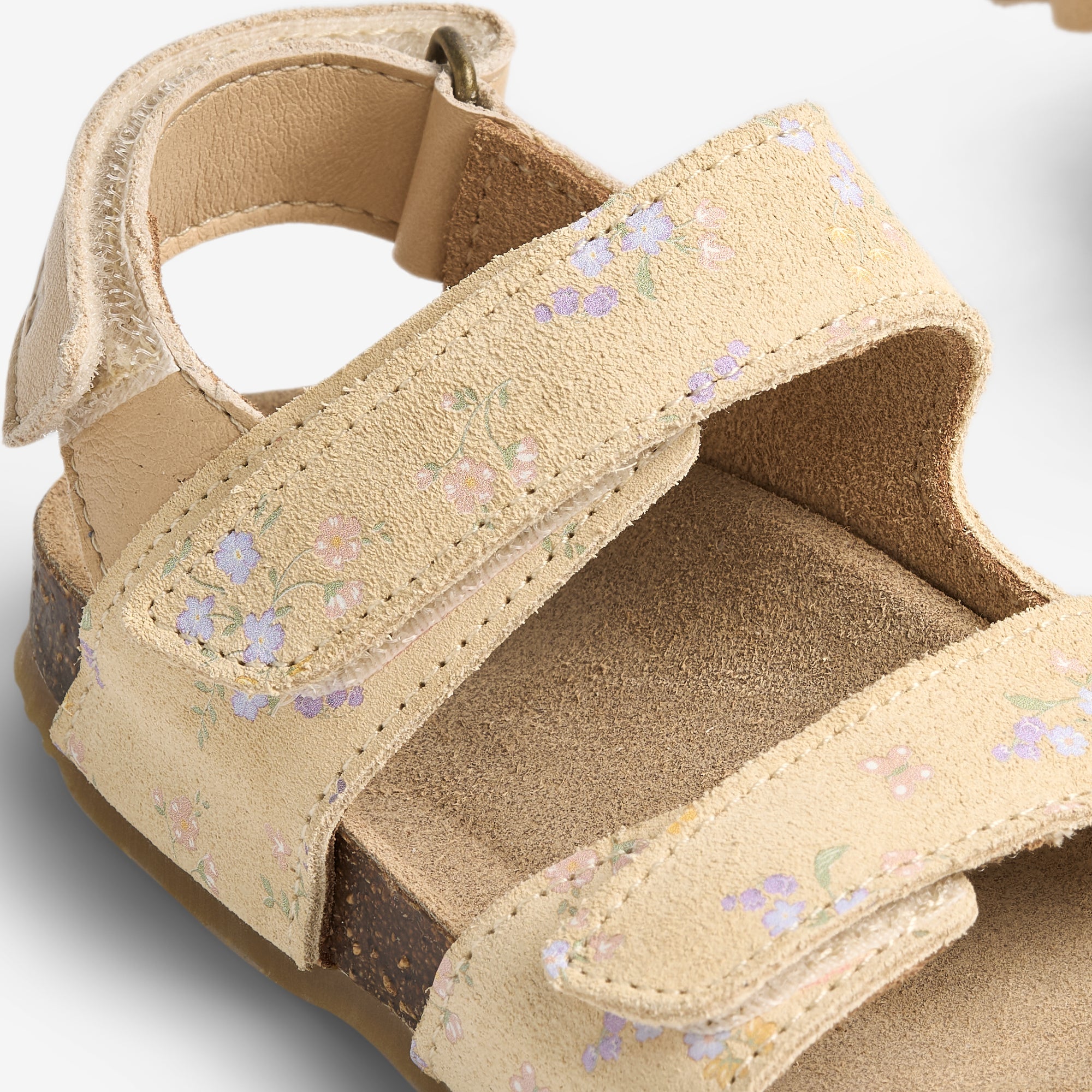 wheat-clara-sandale-barely-apricot-flowers-leder-klett image 4