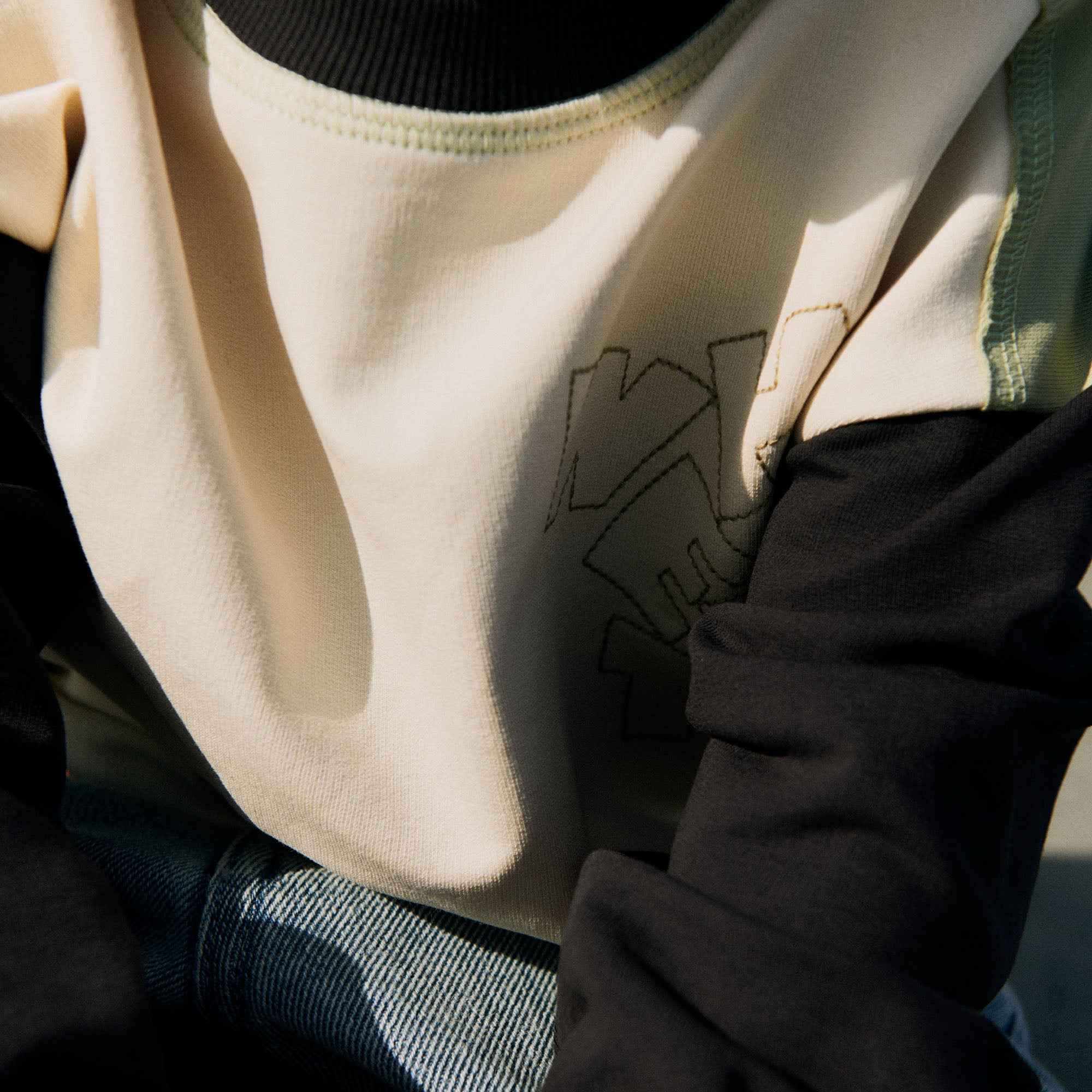 wheat-clothing-sweatshirt-lennon-sandshell-bio-baumwolle image 5