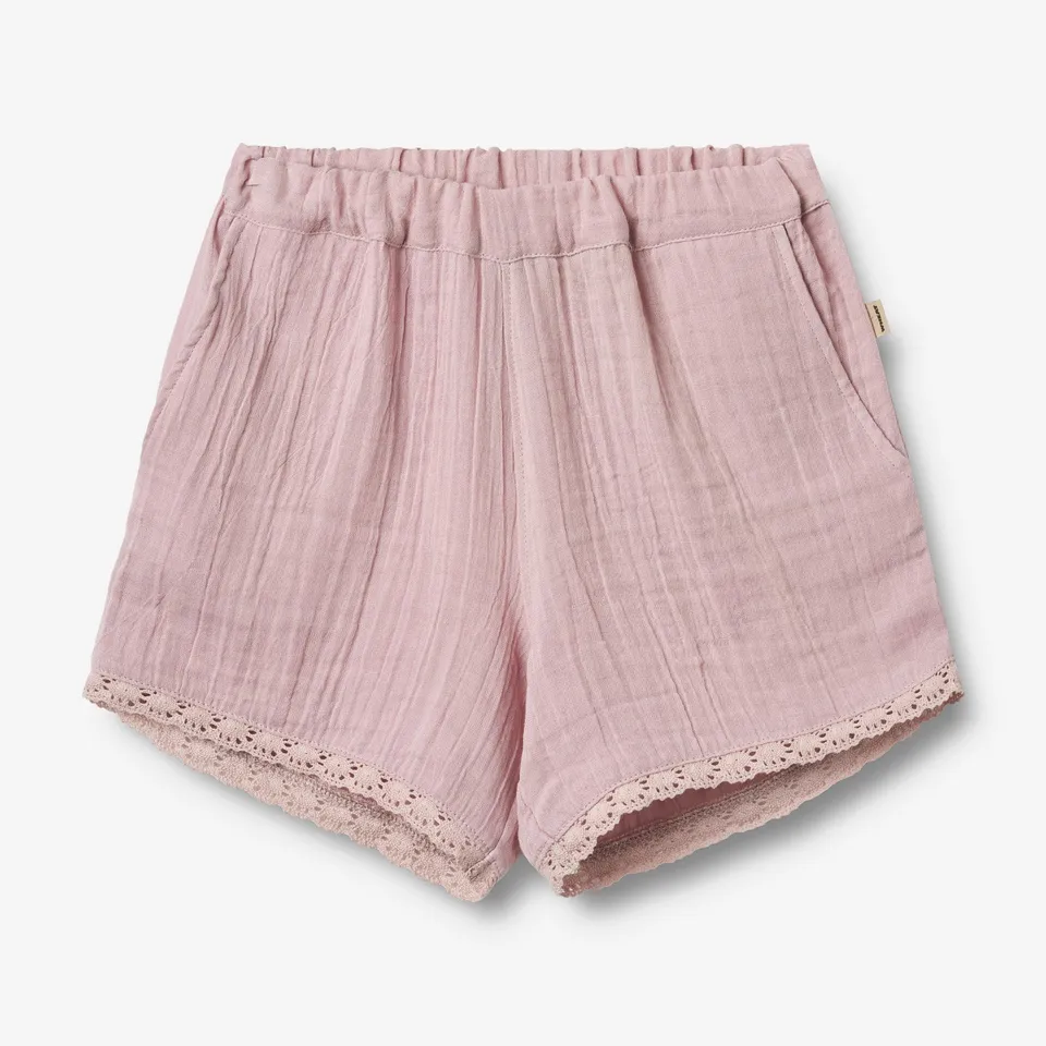 wheat-short-lace-eileen-shorts-lavender-mist-bio-baumwolle image 1