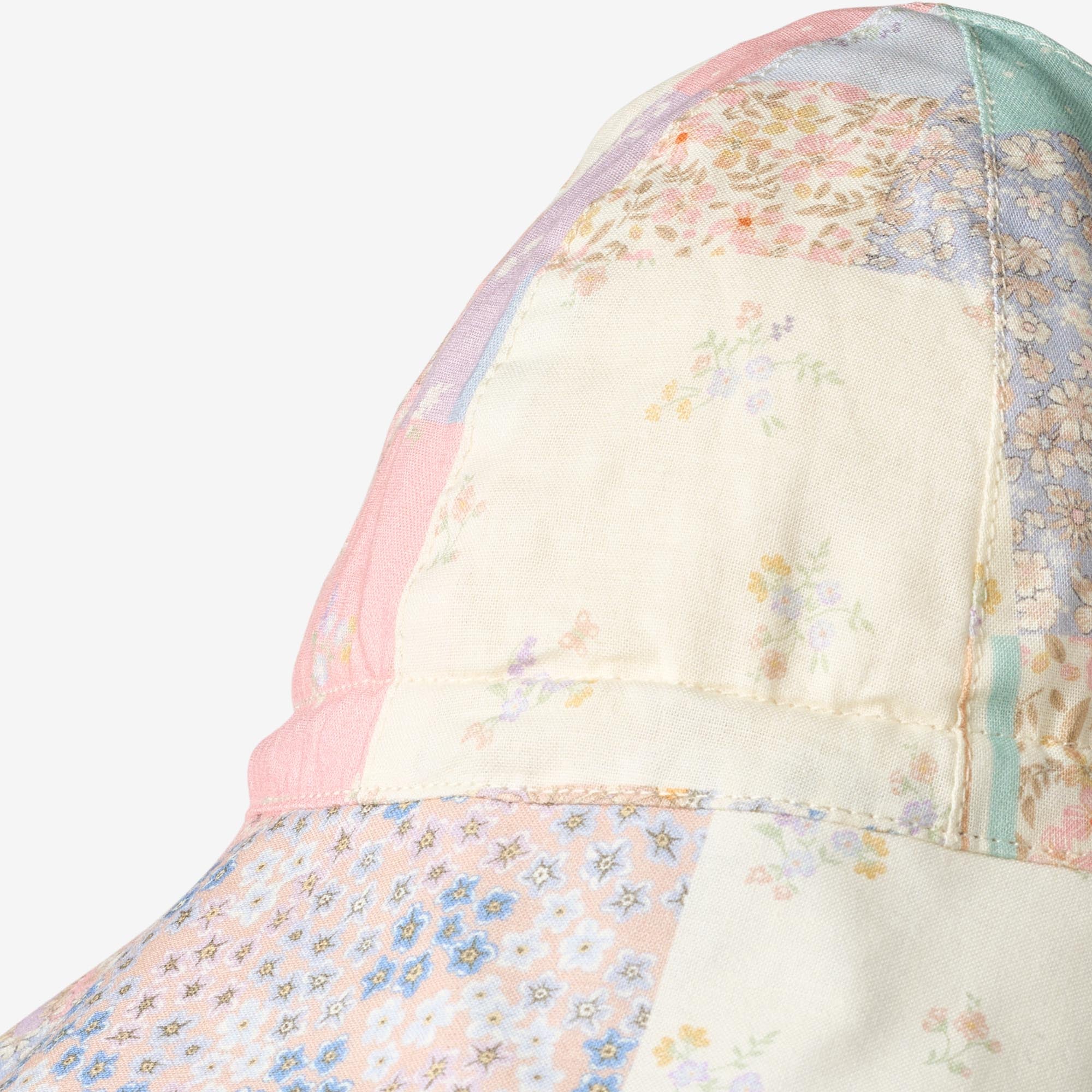 wheat-chloe-sonnenhut-patchwork-flowers-babyhut-bio-baumwolle image 3
